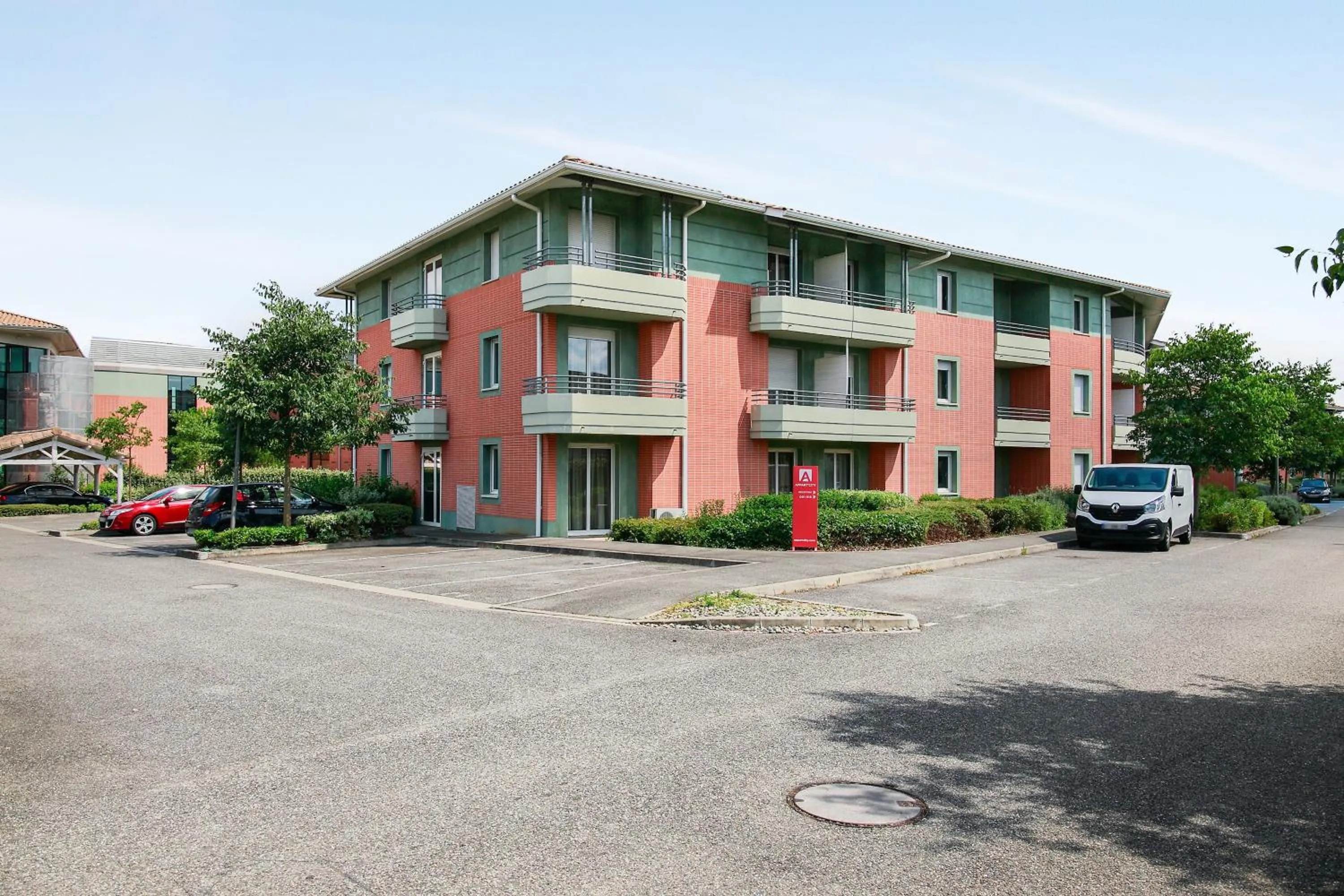 Property building in Appart'City Confort Toulouse Purpan