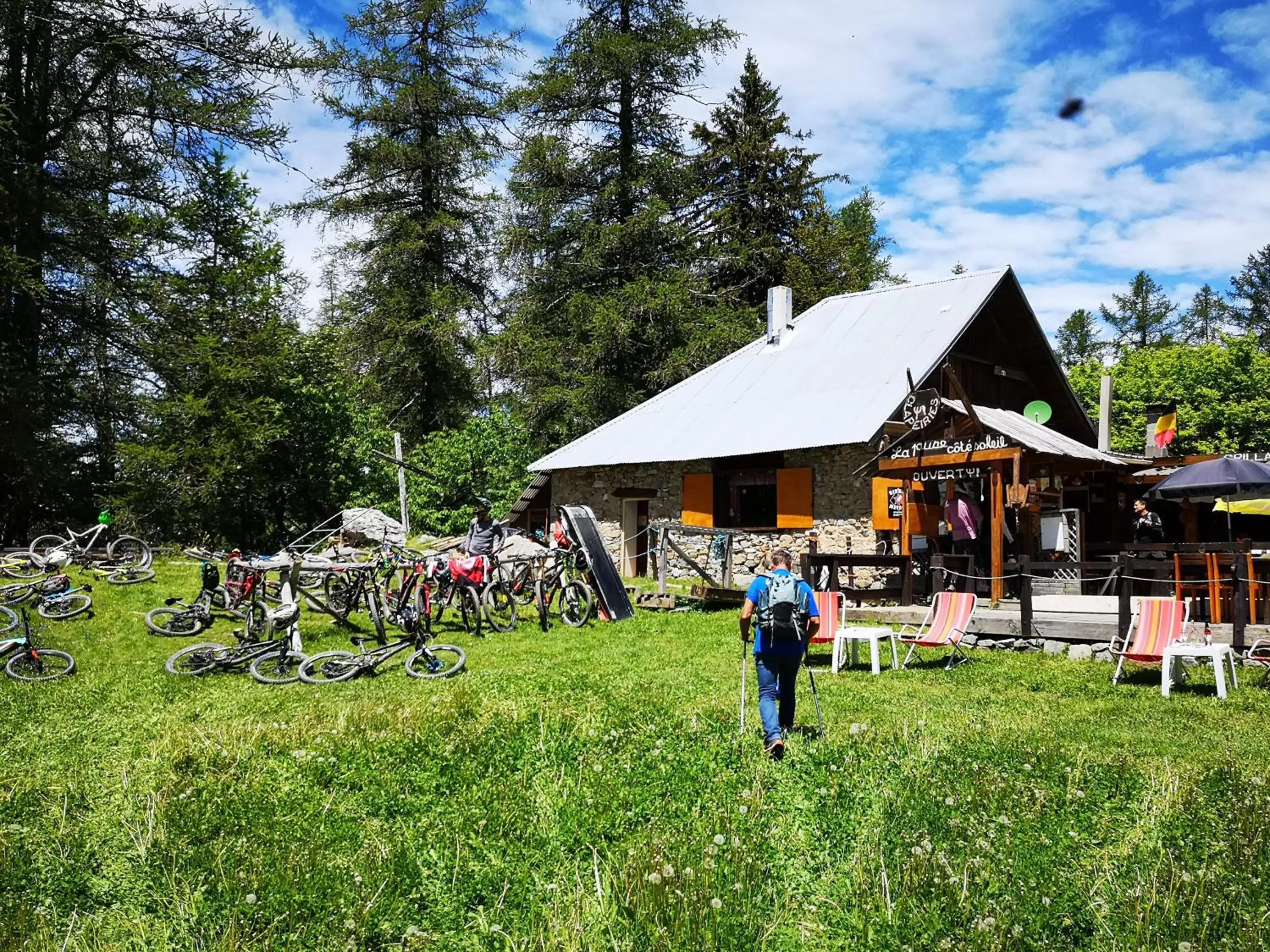 Natural landscape in Hôtel Espace Montclar