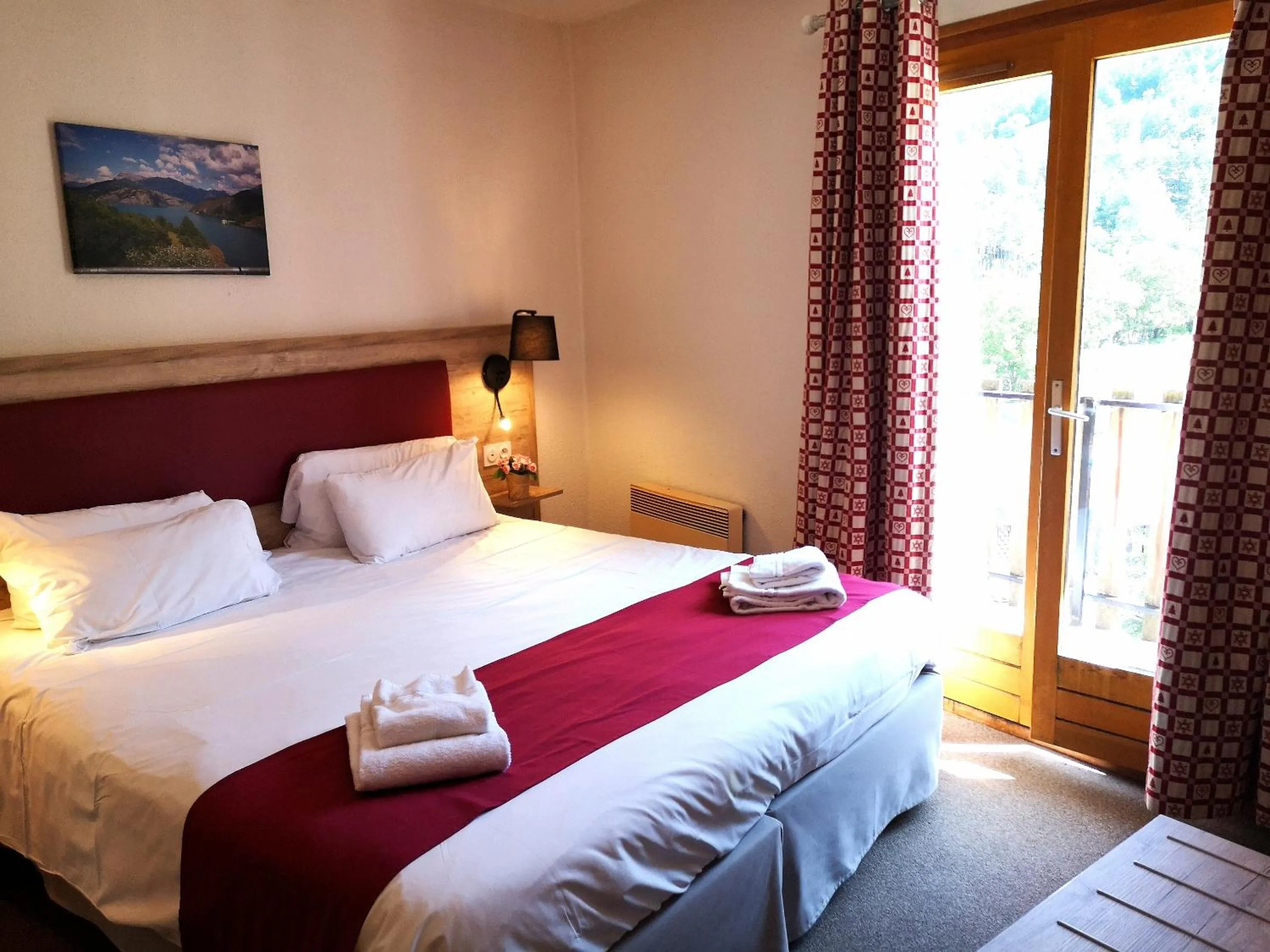 Bed in Hôtel Espace Montclar