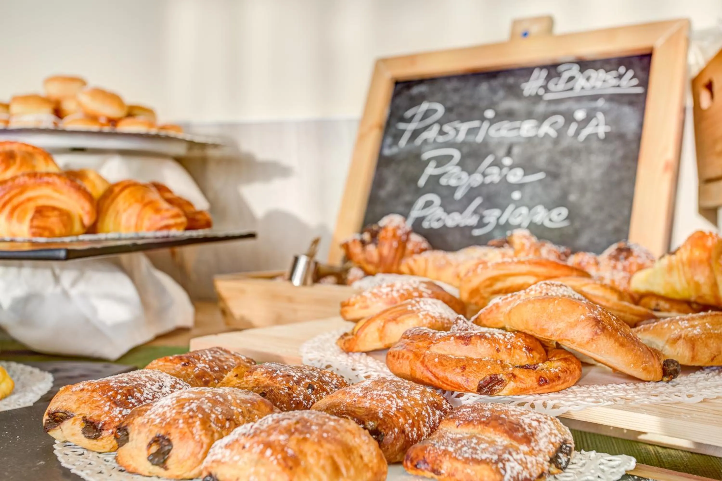 Buffet breakfast in Brasil Seaview Hotel