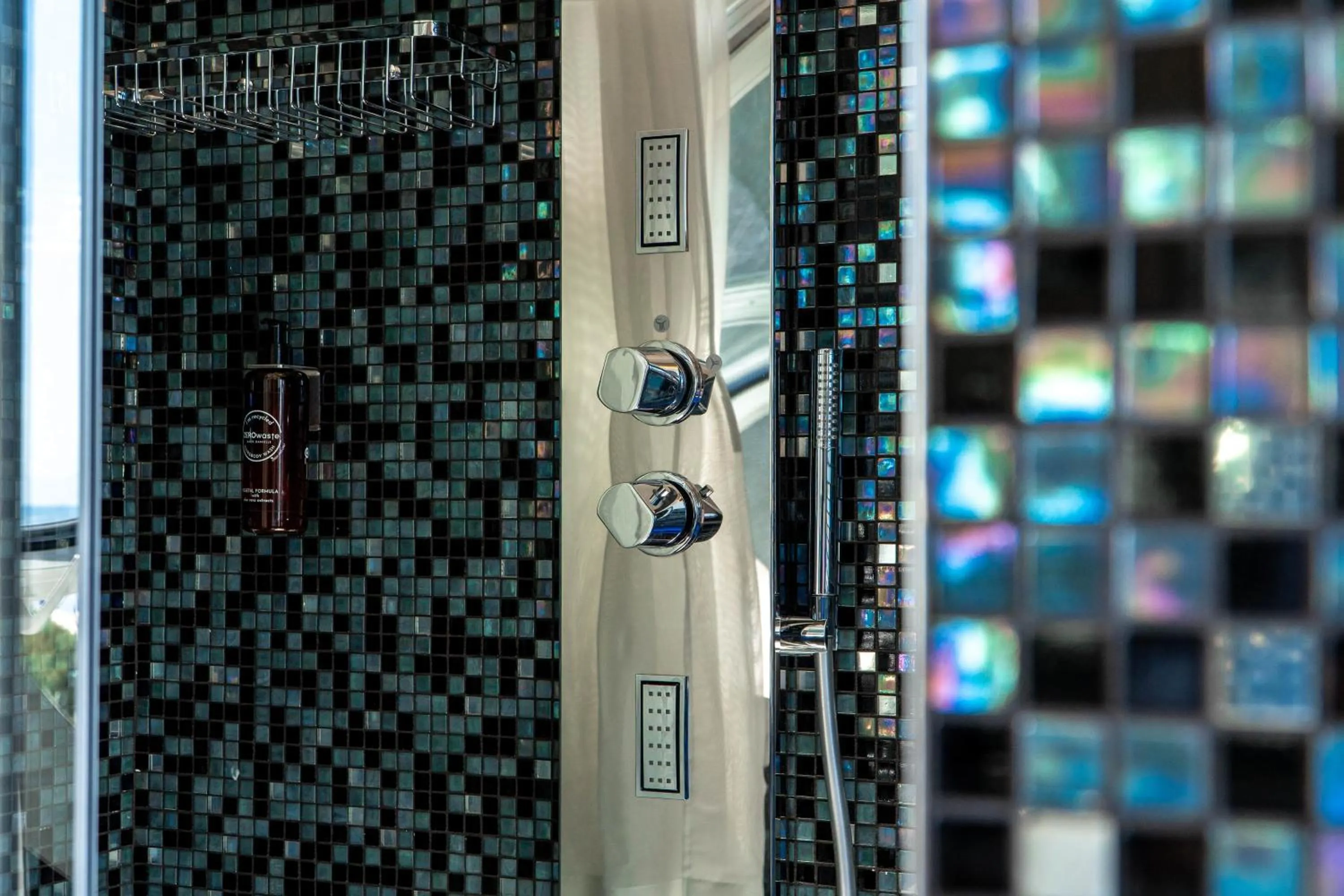 Bathroom in Brasil Seaview Hotel