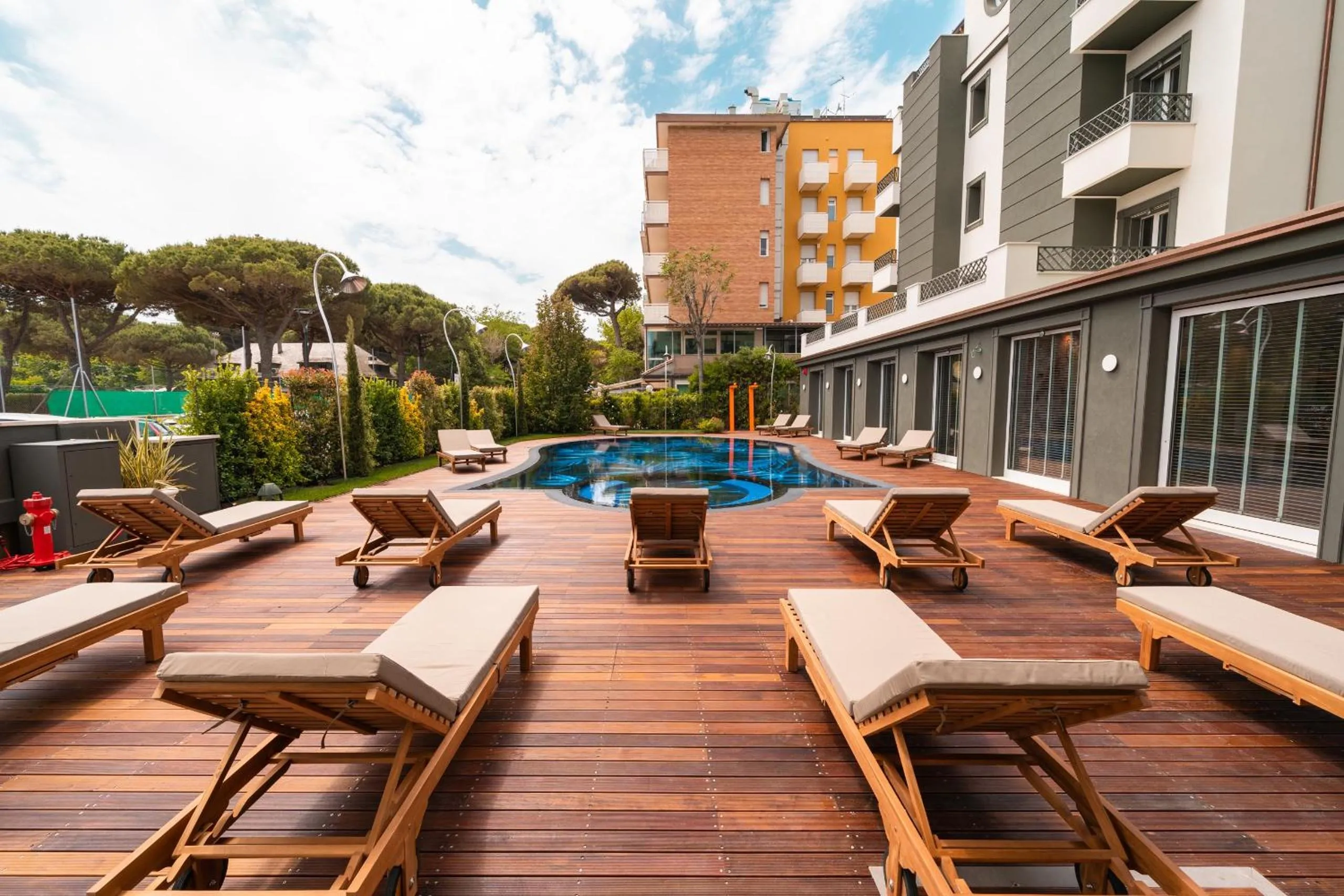 Swimming pool in Brasil Seaview Hotel