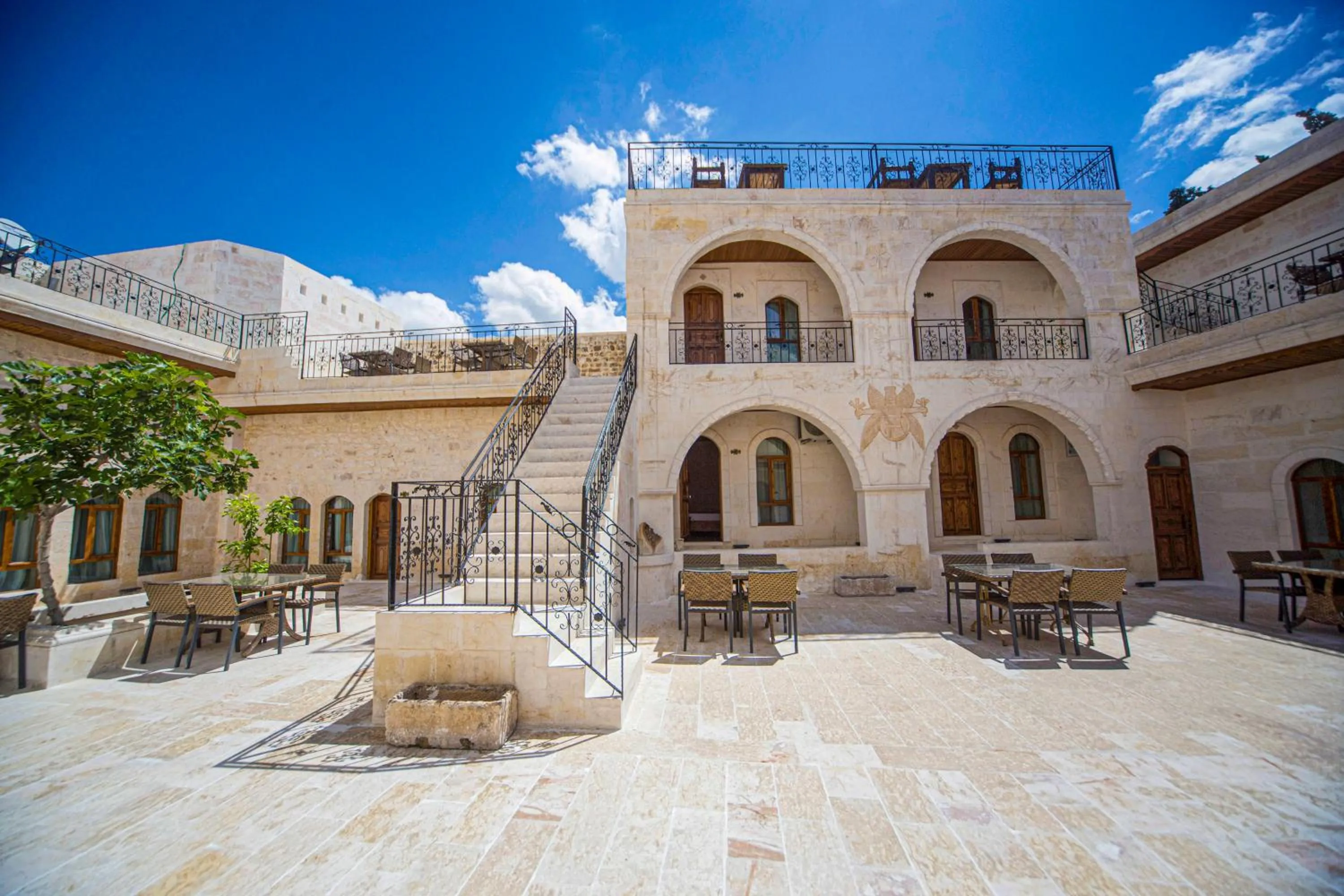 PALMYRA BOUTIQUE HOTEL