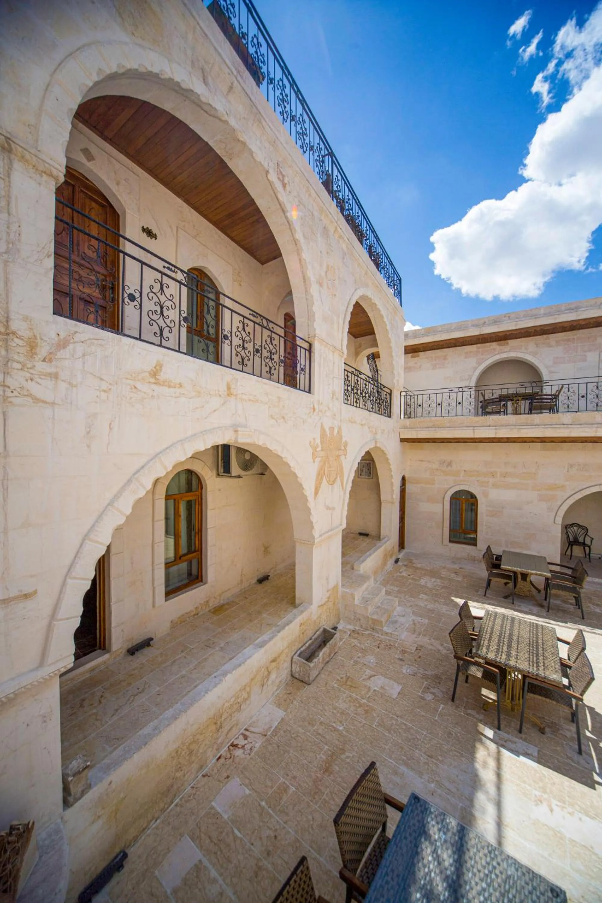 PALMYRA BOUTIQUE HOTEL