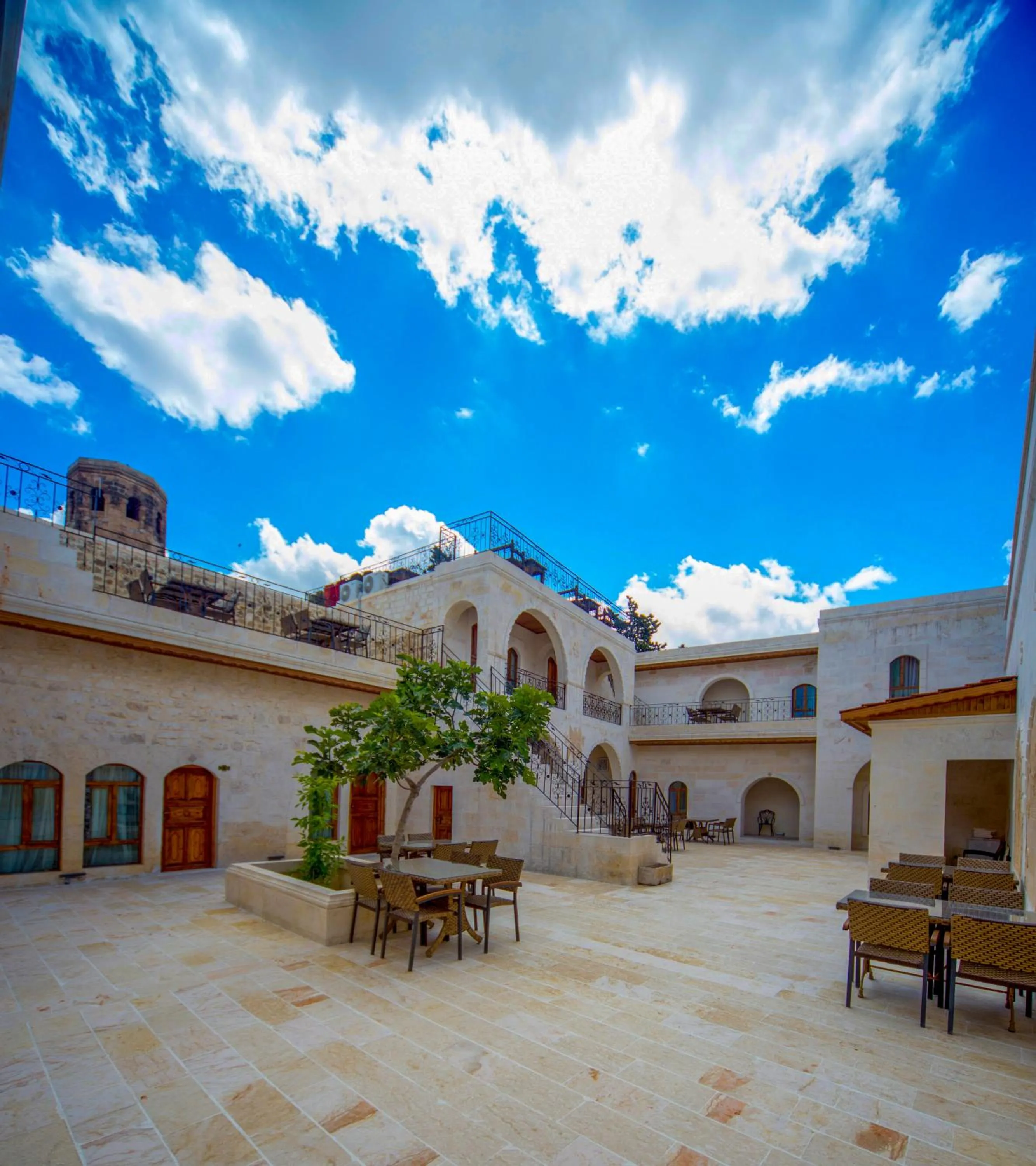 PALMYRA BOUTIQUE HOTEL