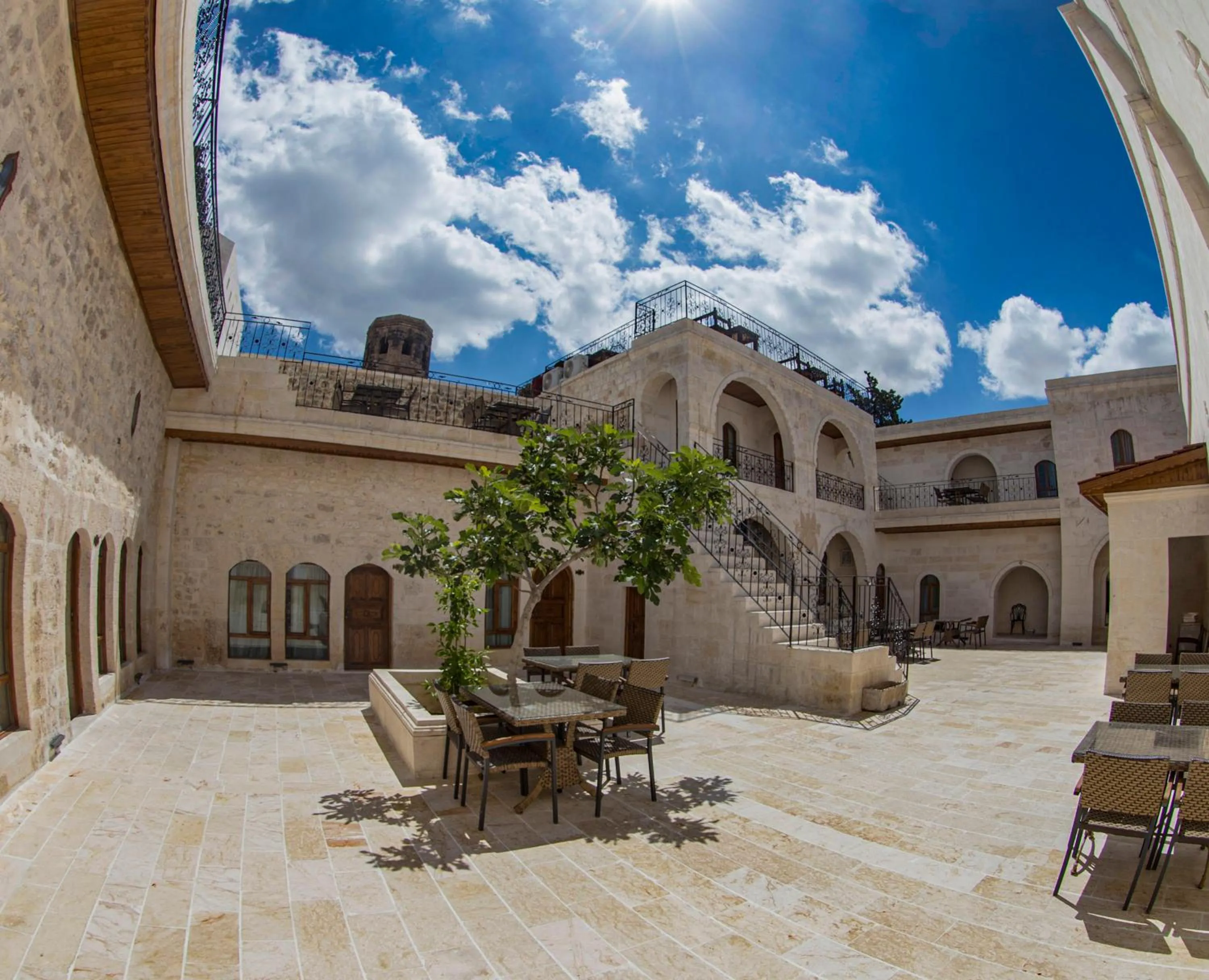 PALMYRA BOUTIQUE HOTEL