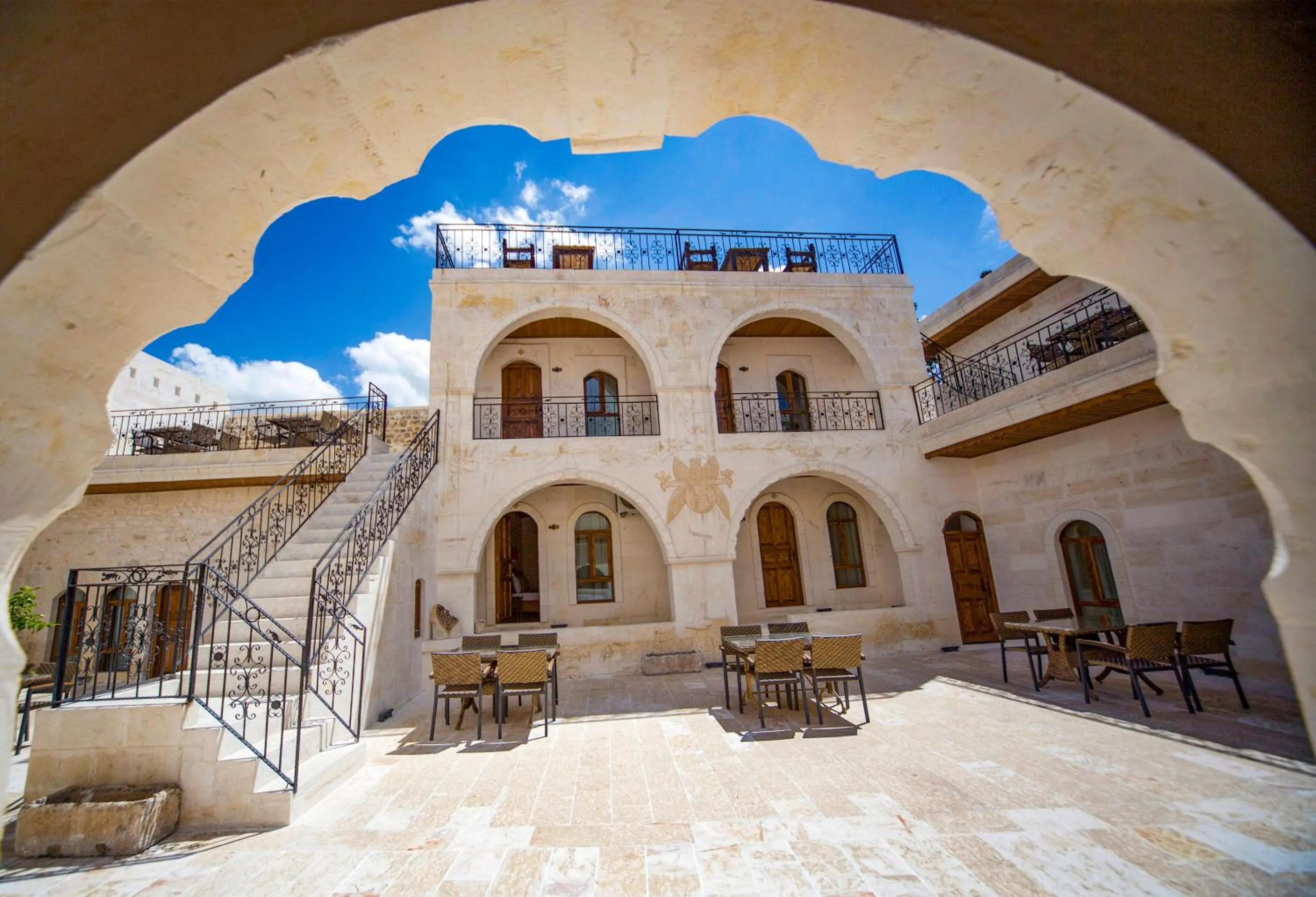 PALMYRA BOUTIQUE HOTEL