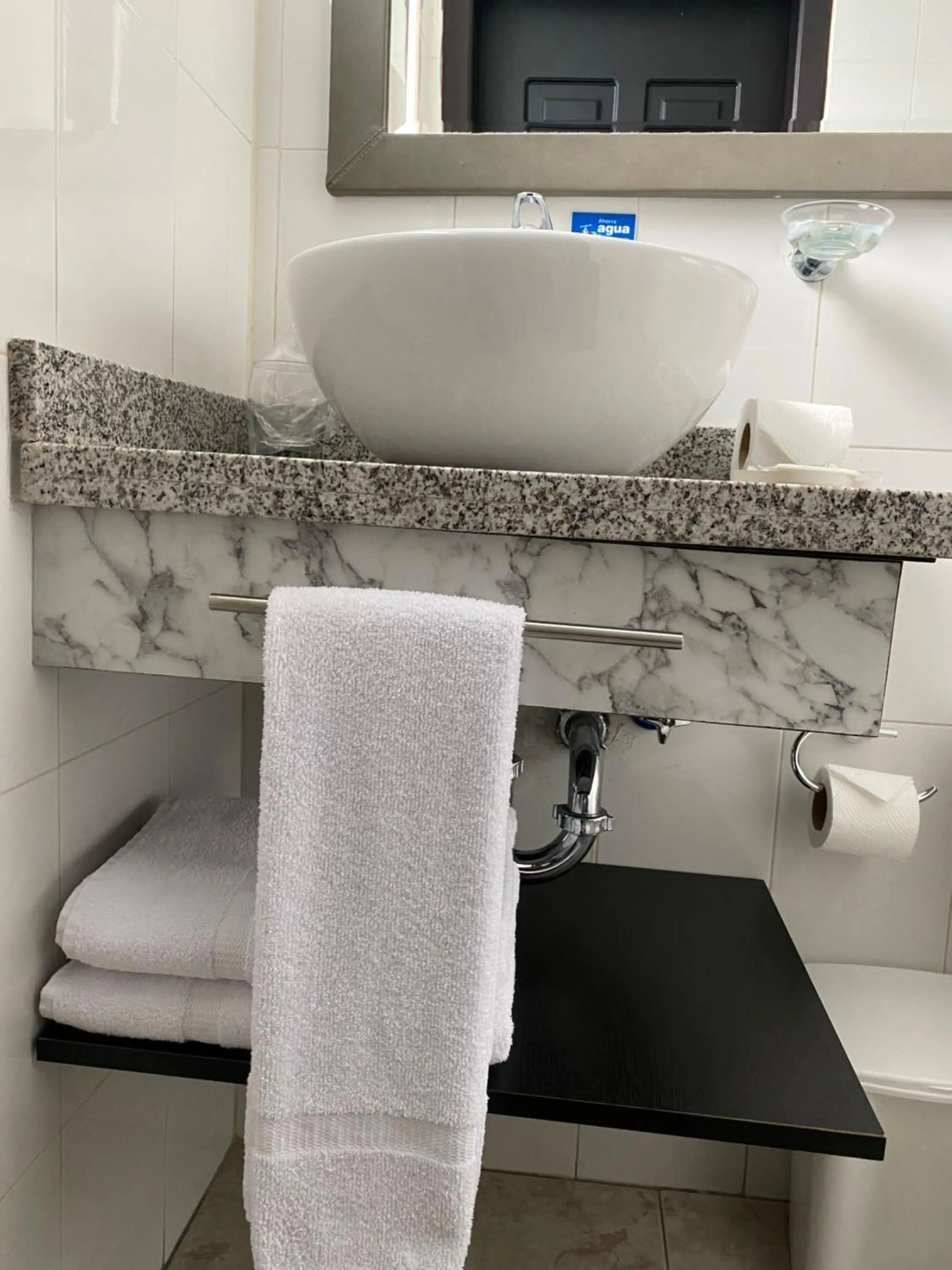 Bathroom in Embassy Quito