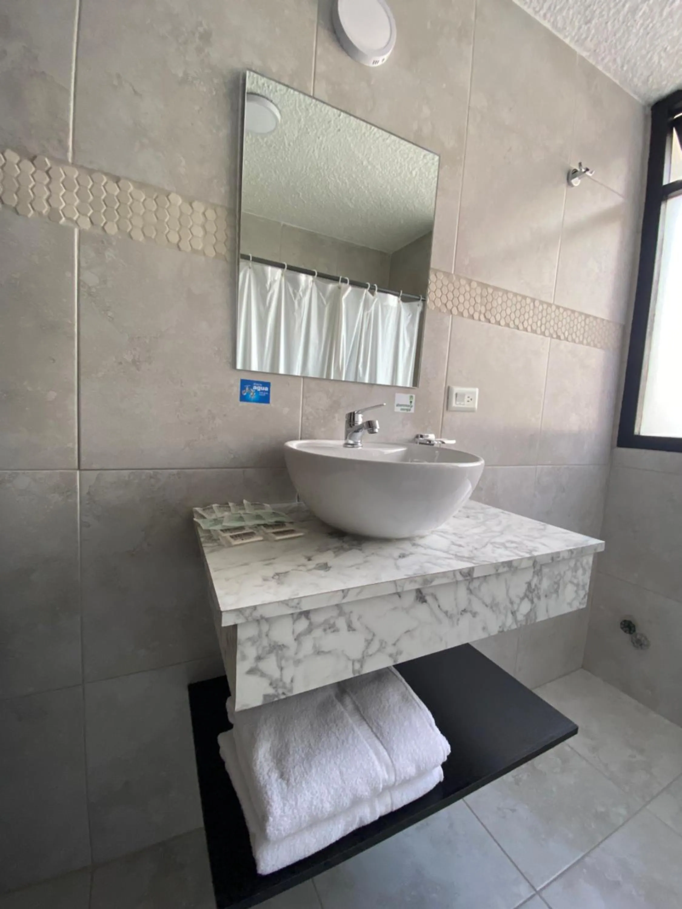 Bathroom in Embassy Quito