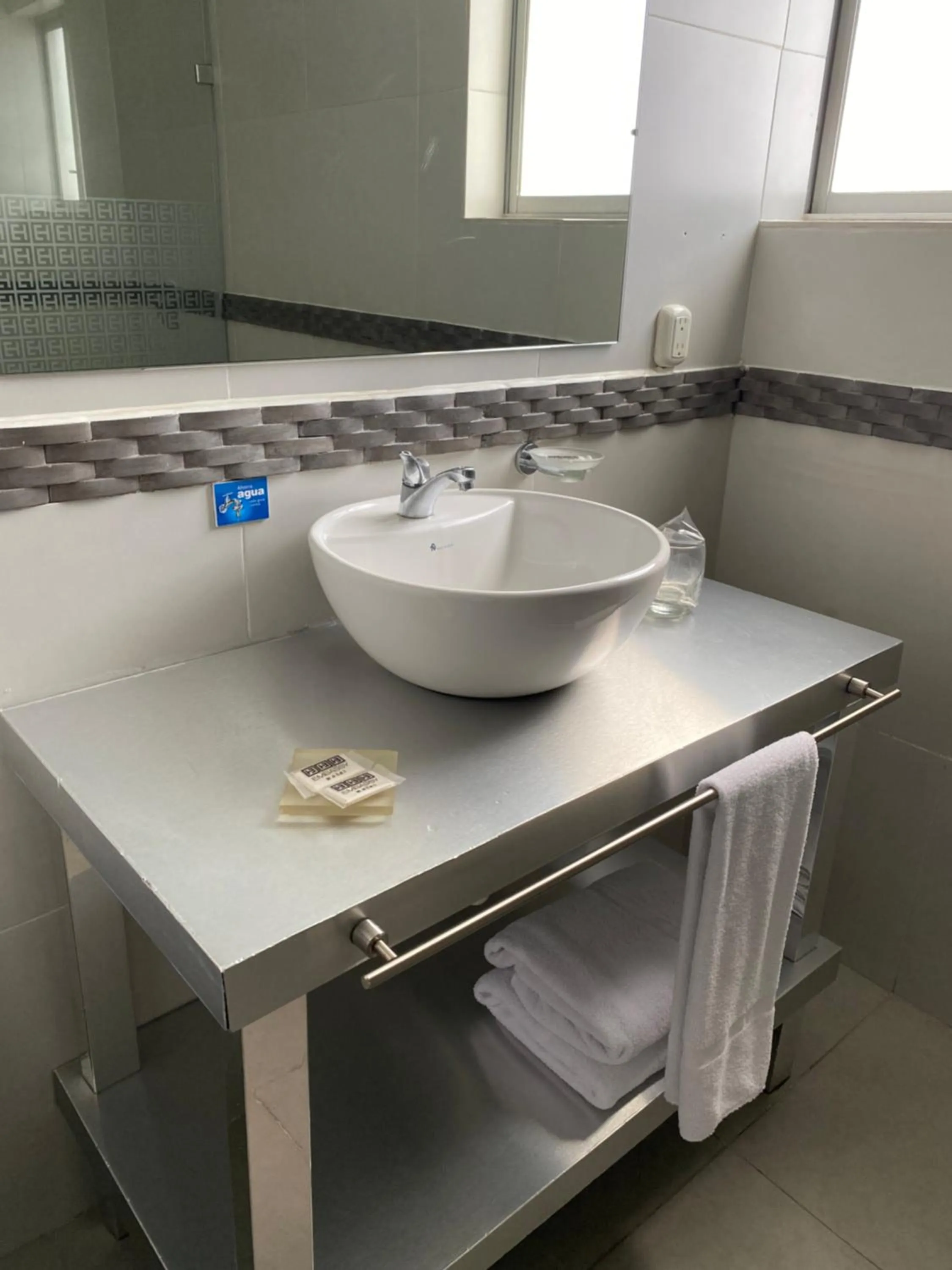 Bathroom in Embassy Quito