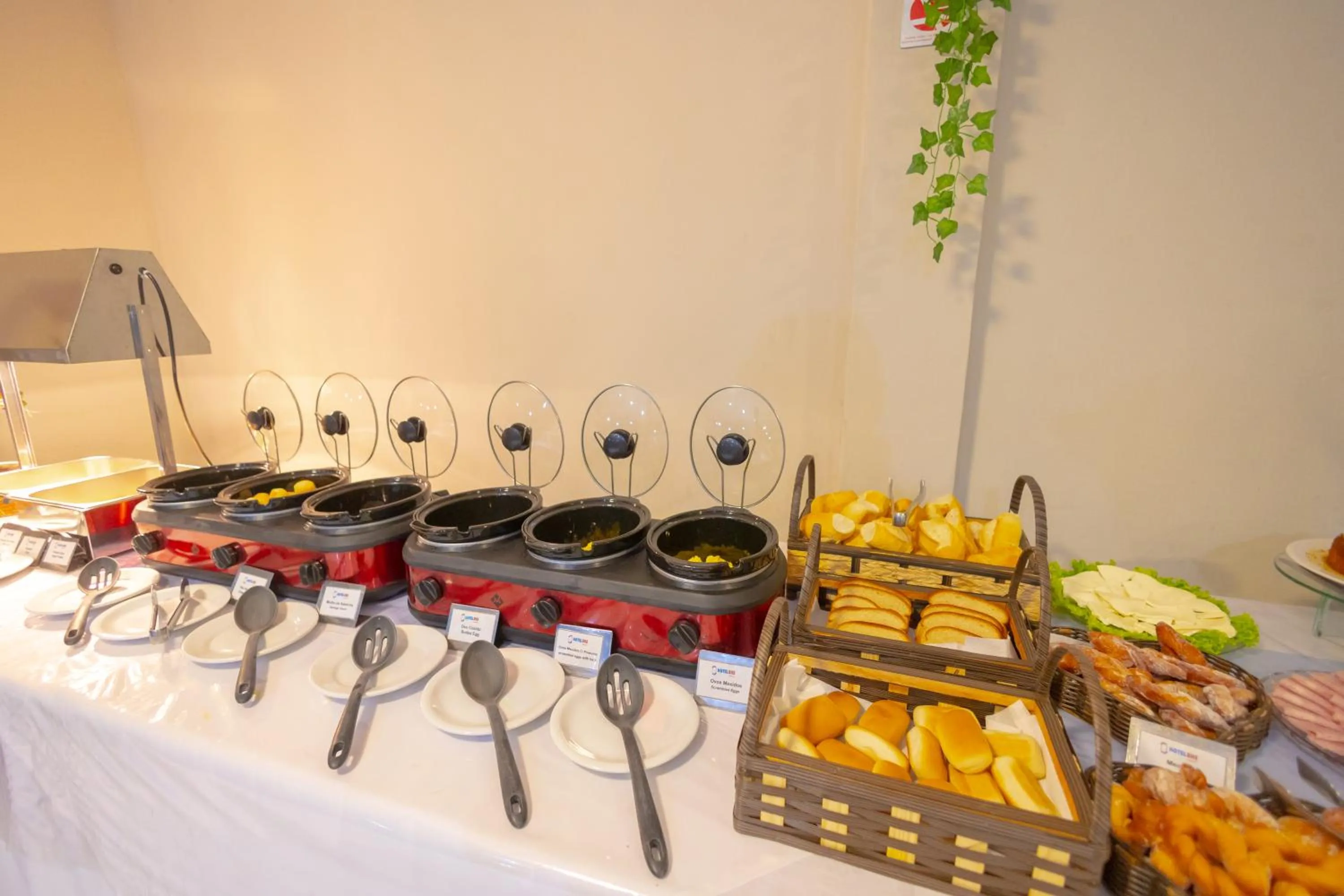 Food and drinks in Hotel BHS