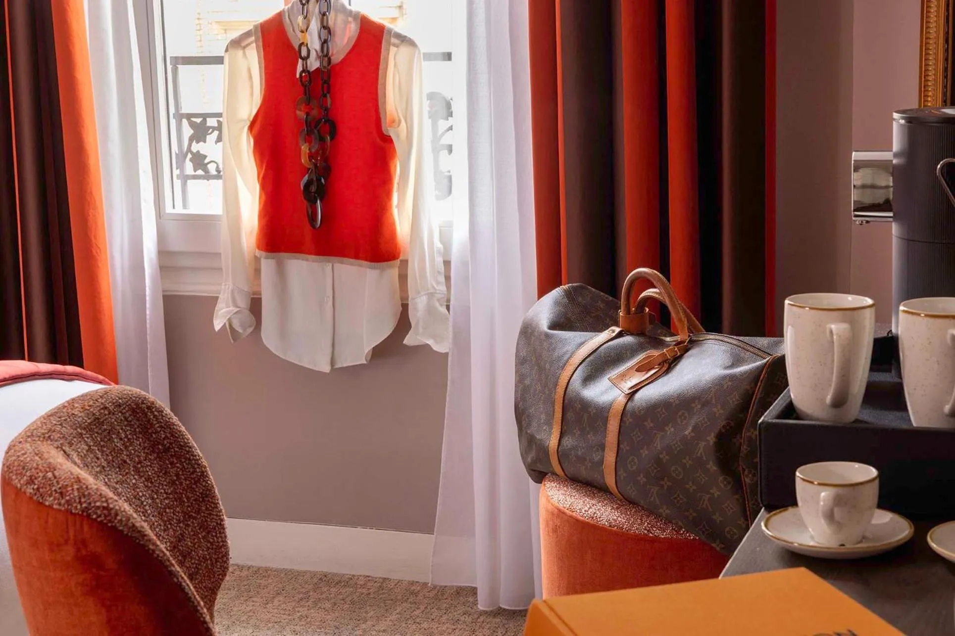 Coffee/tea facilities, Bed in Hotel Trianon Rive Gauche