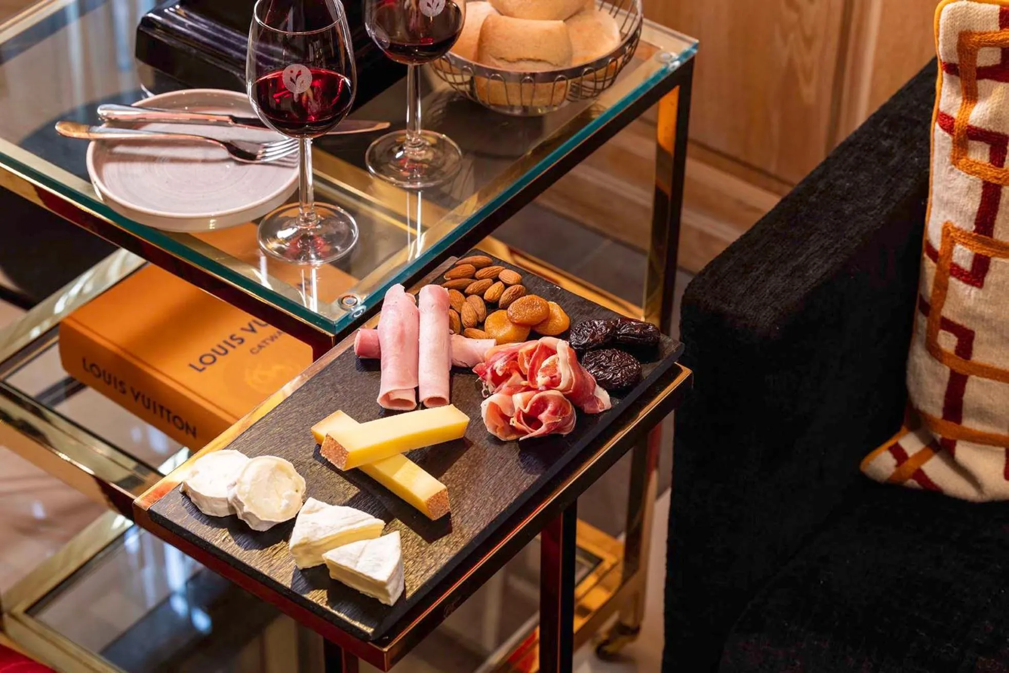 Food and drinks in Hotel Trianon Rive Gauche