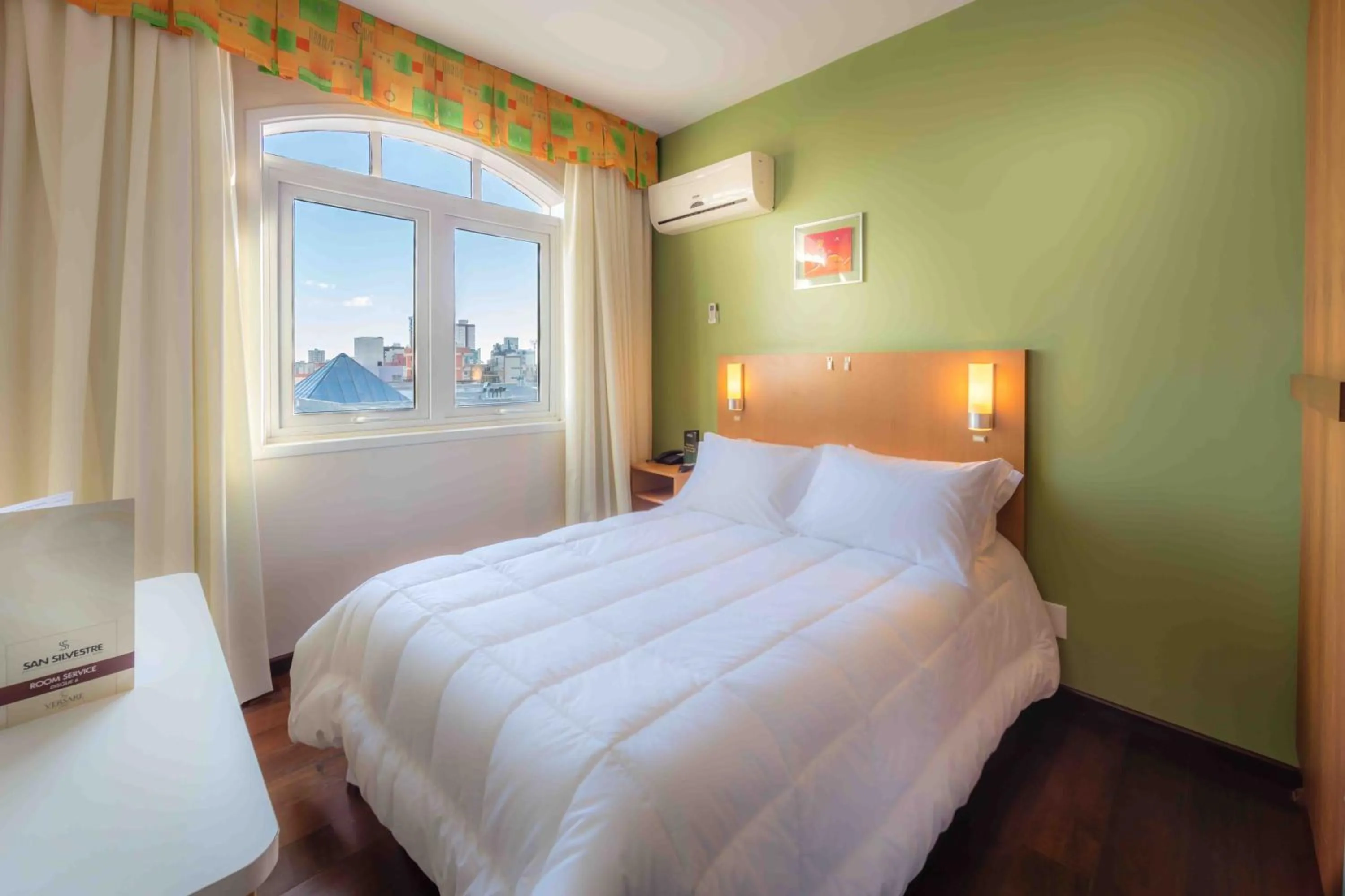 Bathroom, Bed in San Silvestre Hotel