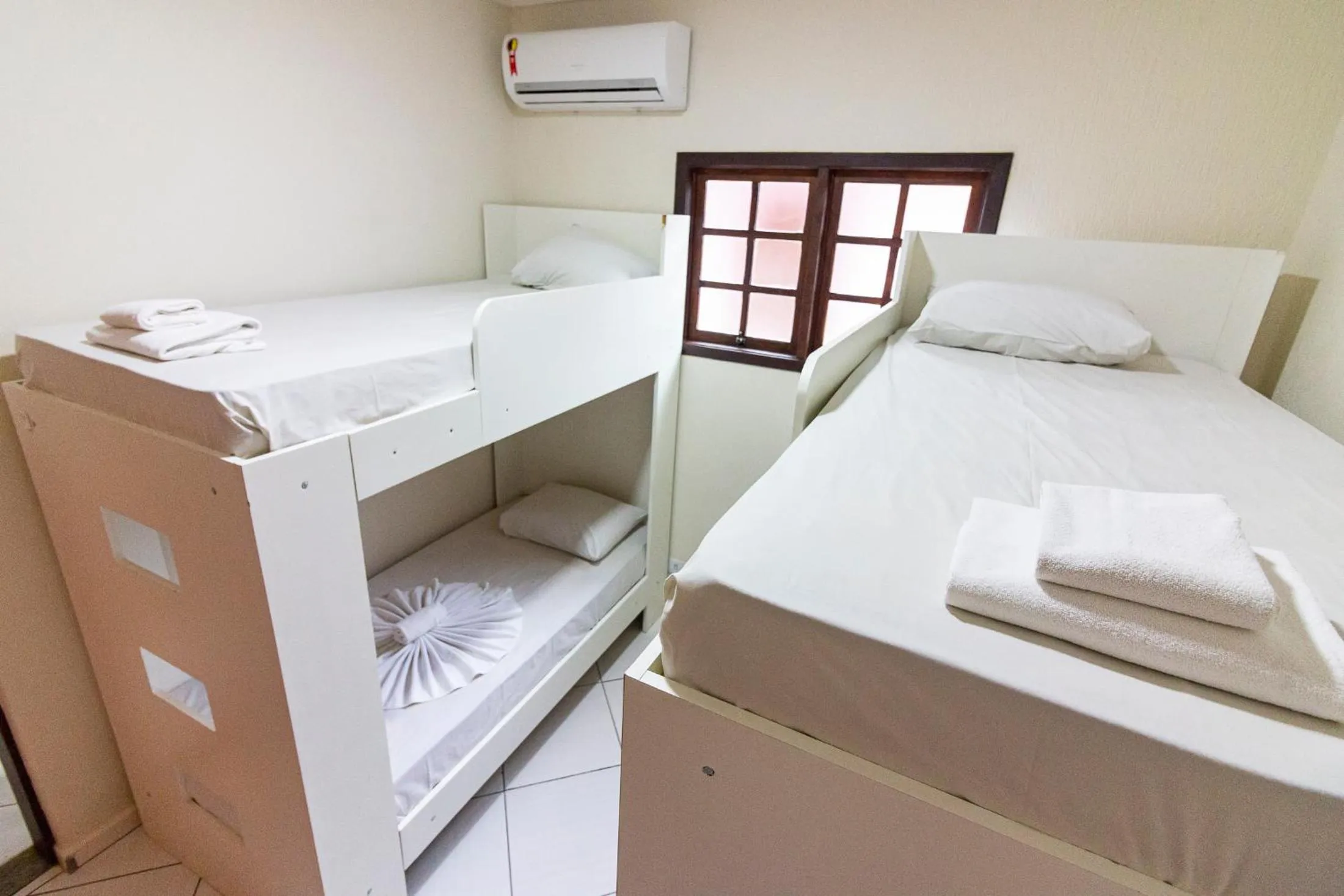 Bed in Namoa Pollastrini