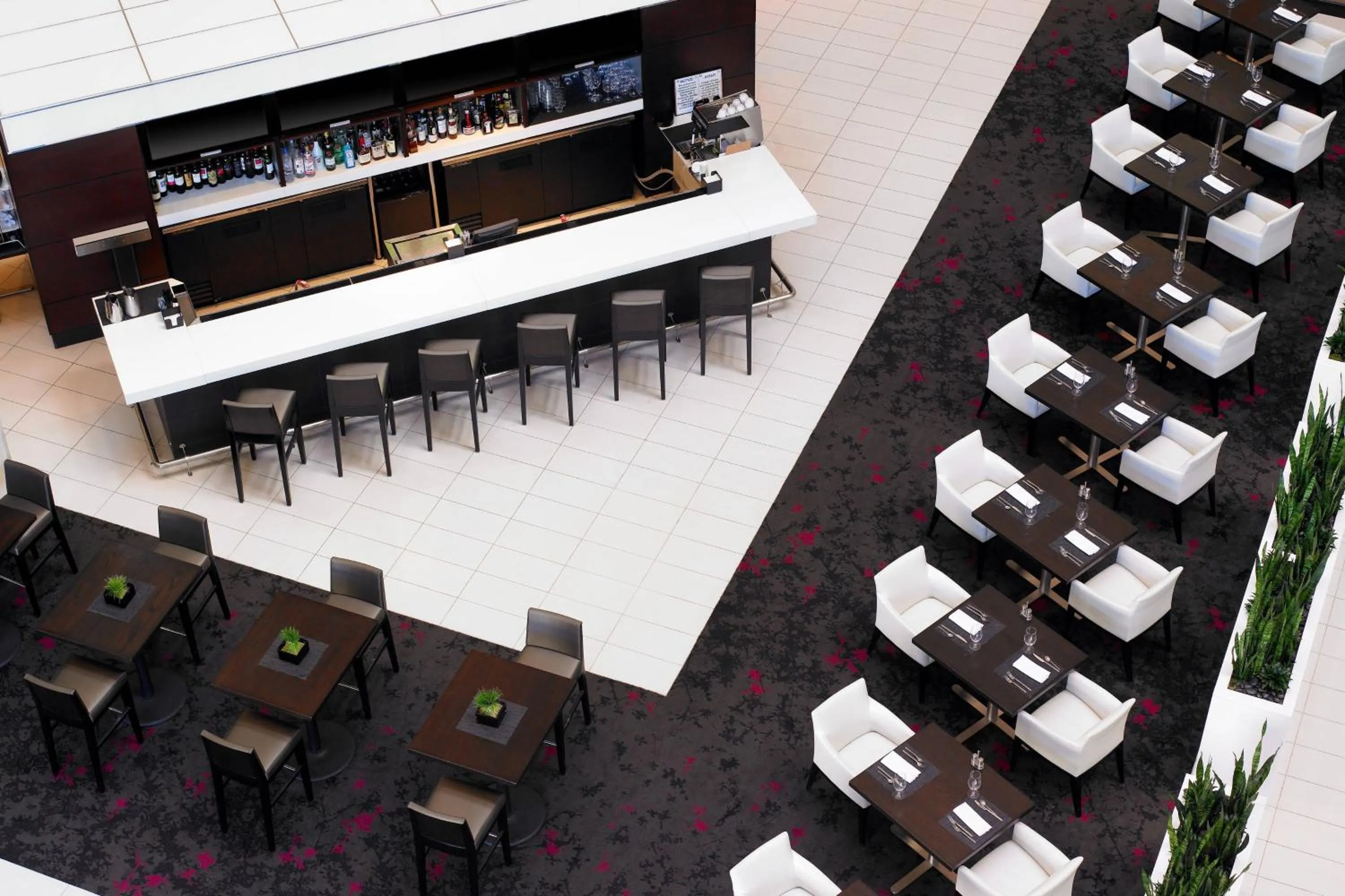 Restaurant/places to eat in Le Meridien Dallas by the Galleria