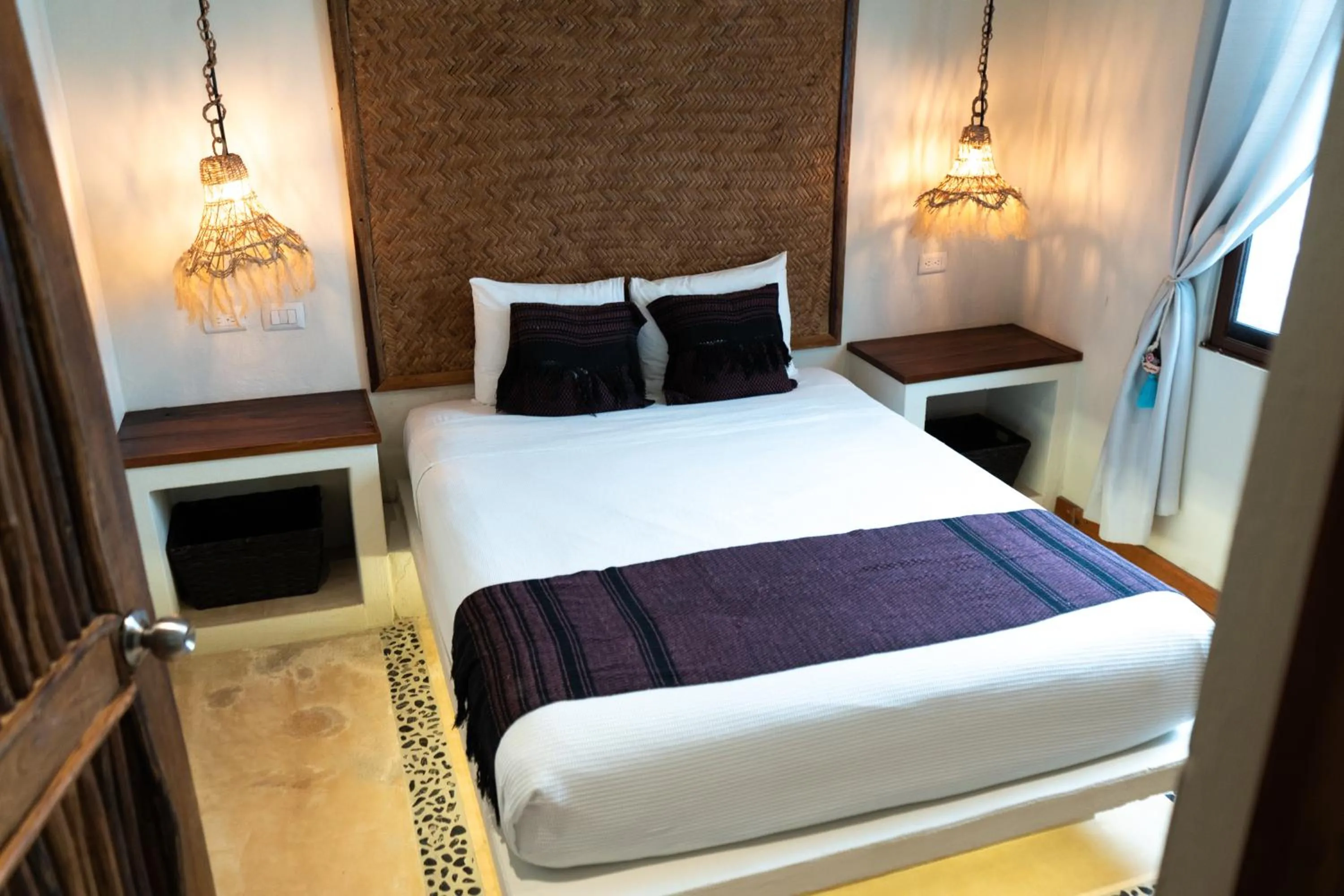 Bedroom, Bed in Hotel Boutique La Puerta Azul Beachfront - Adults Only