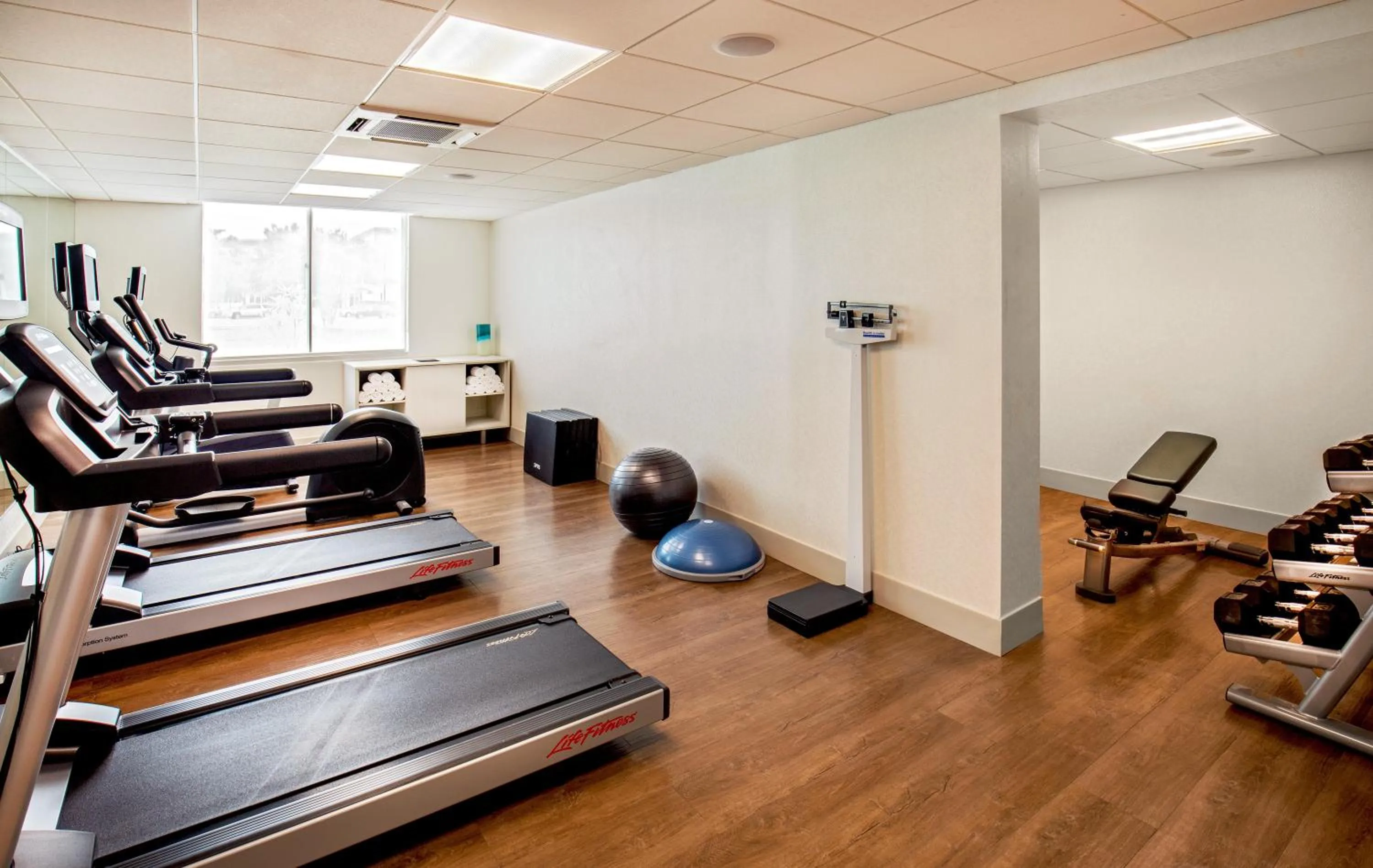 Fitness centre/facilities in Holiday Inn Express Chesapeake - Norfolk by IHG