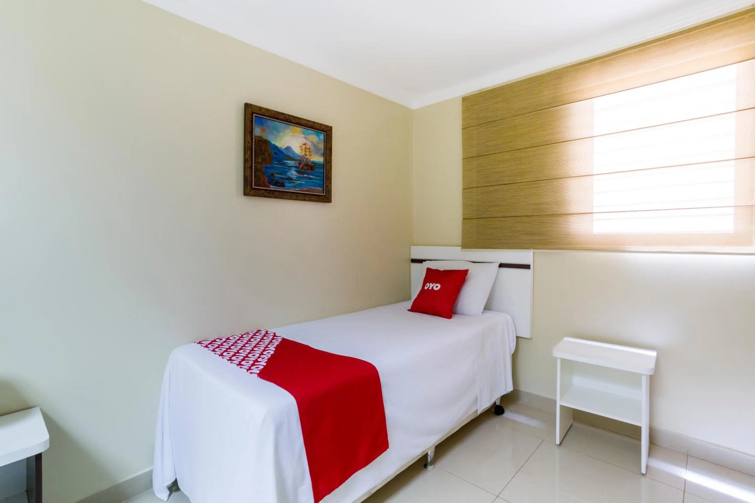 Photo of the whole room in OYO Hotel Via Universitária, Anápolis