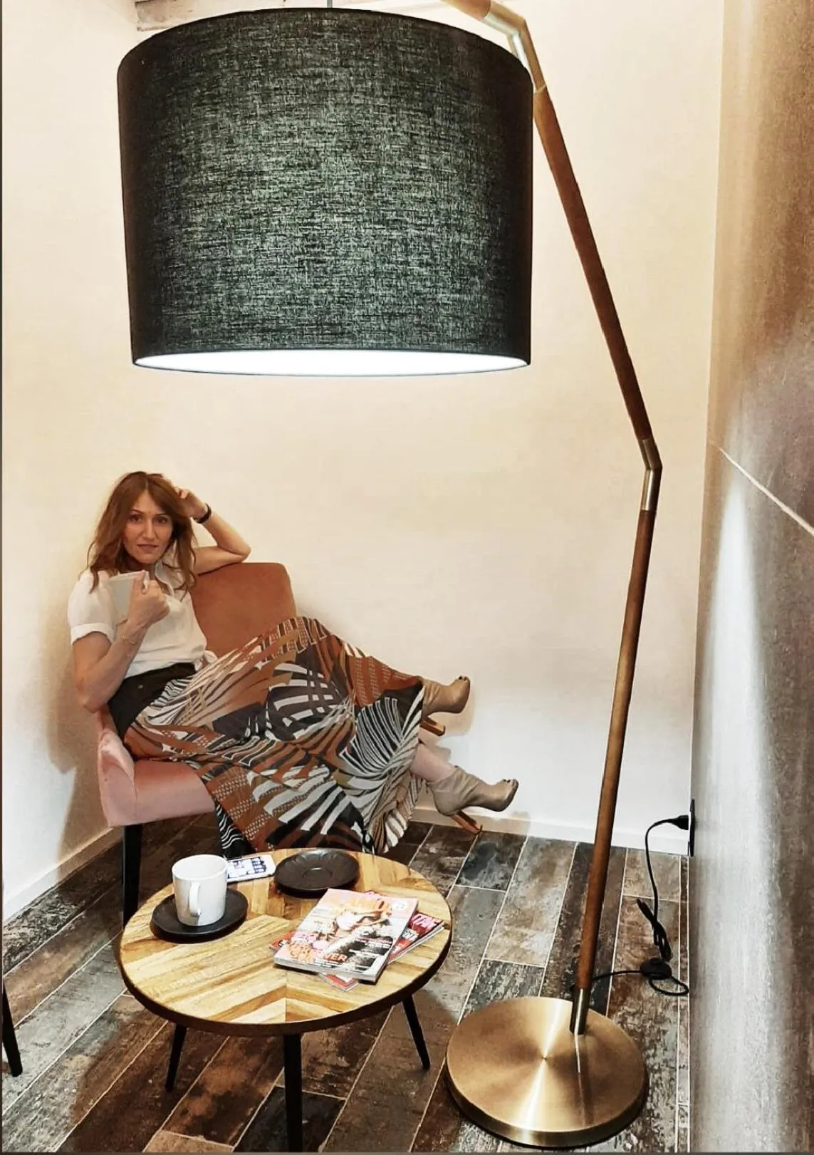 Bedroom in Rosso Cortese