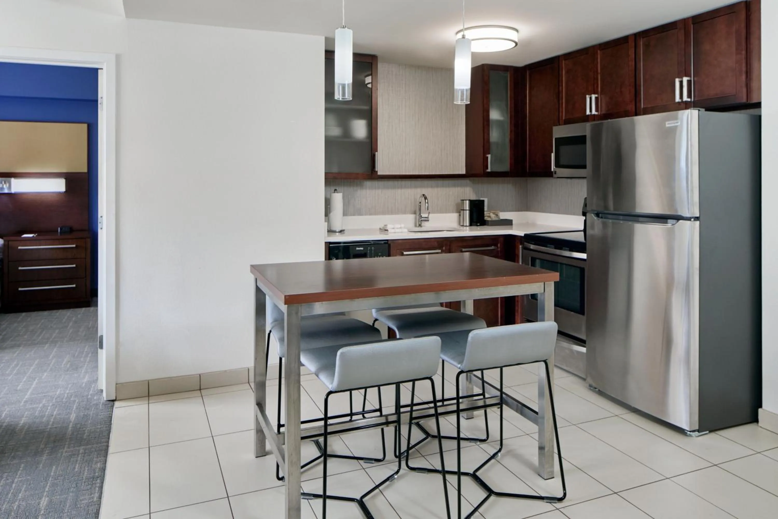 Kitchen or kitchenette in Residence Inn Atlanta NE/Duluth Sugarloaf