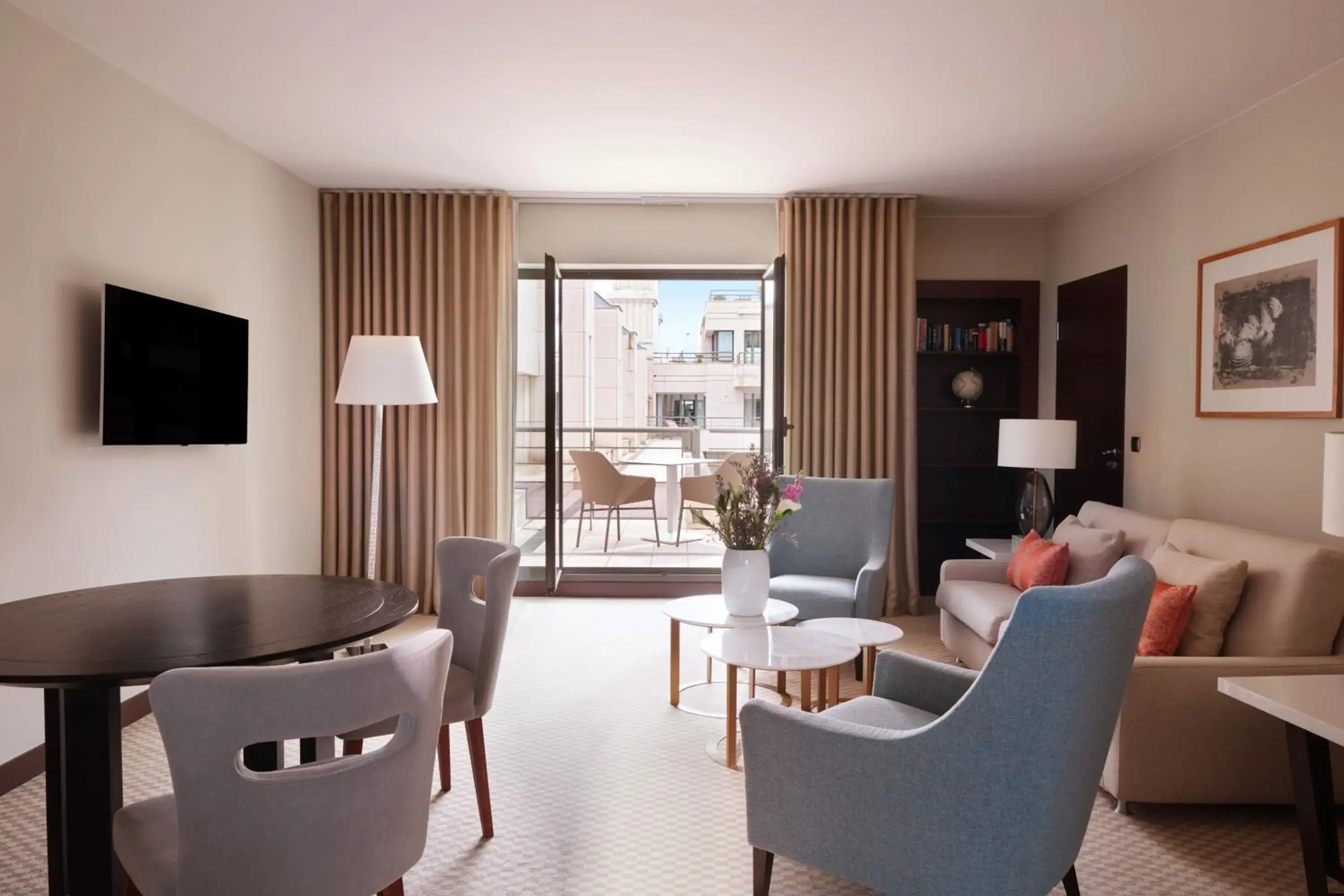 Regency Suite in Hyatt Regency Nice Palais de la Méditerranée Regency Suite in Hyatt Regency Nice Palais de la Méditerranée