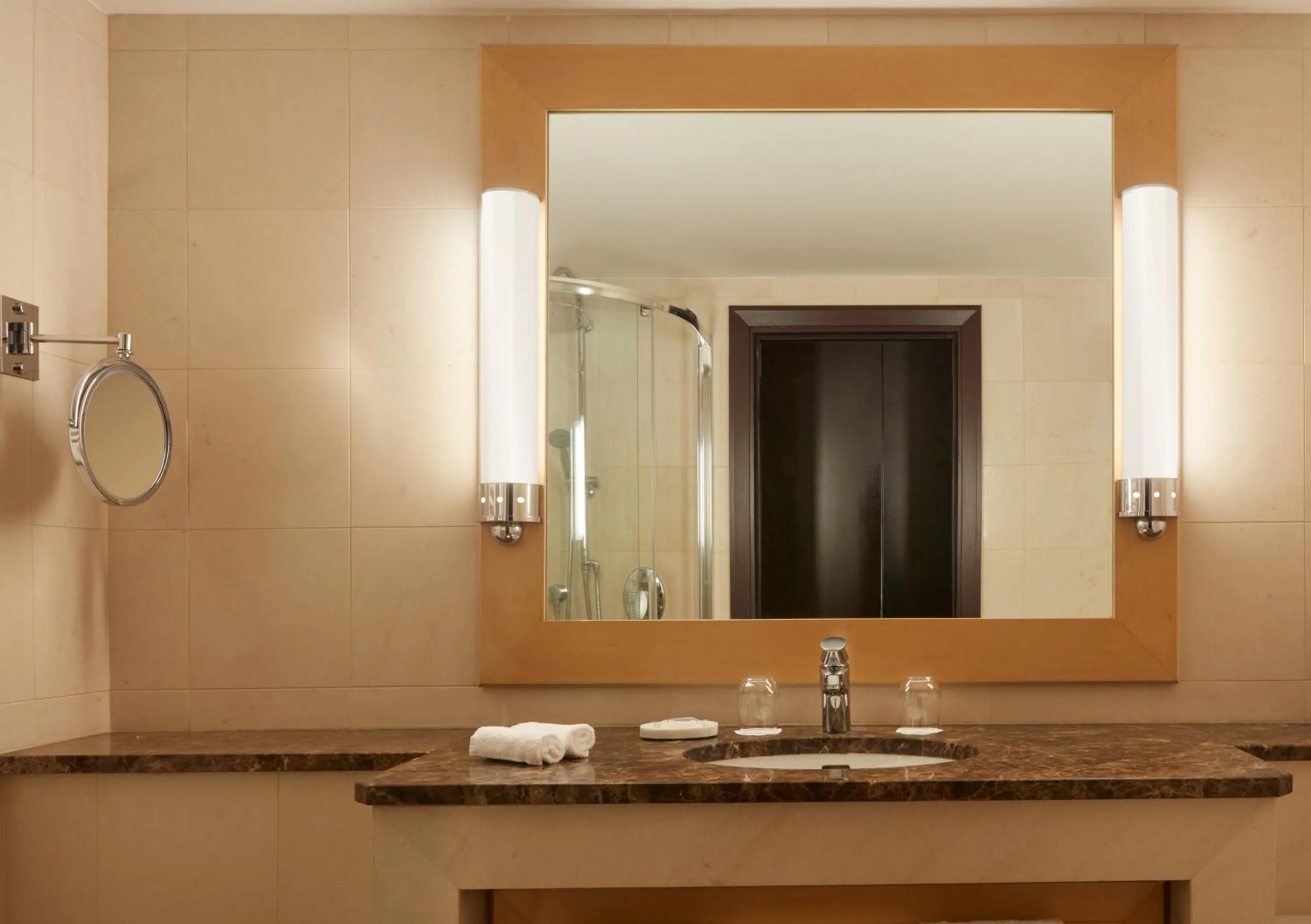 Bathroom in Hyatt Regency Nice Palais de la Méditerranée