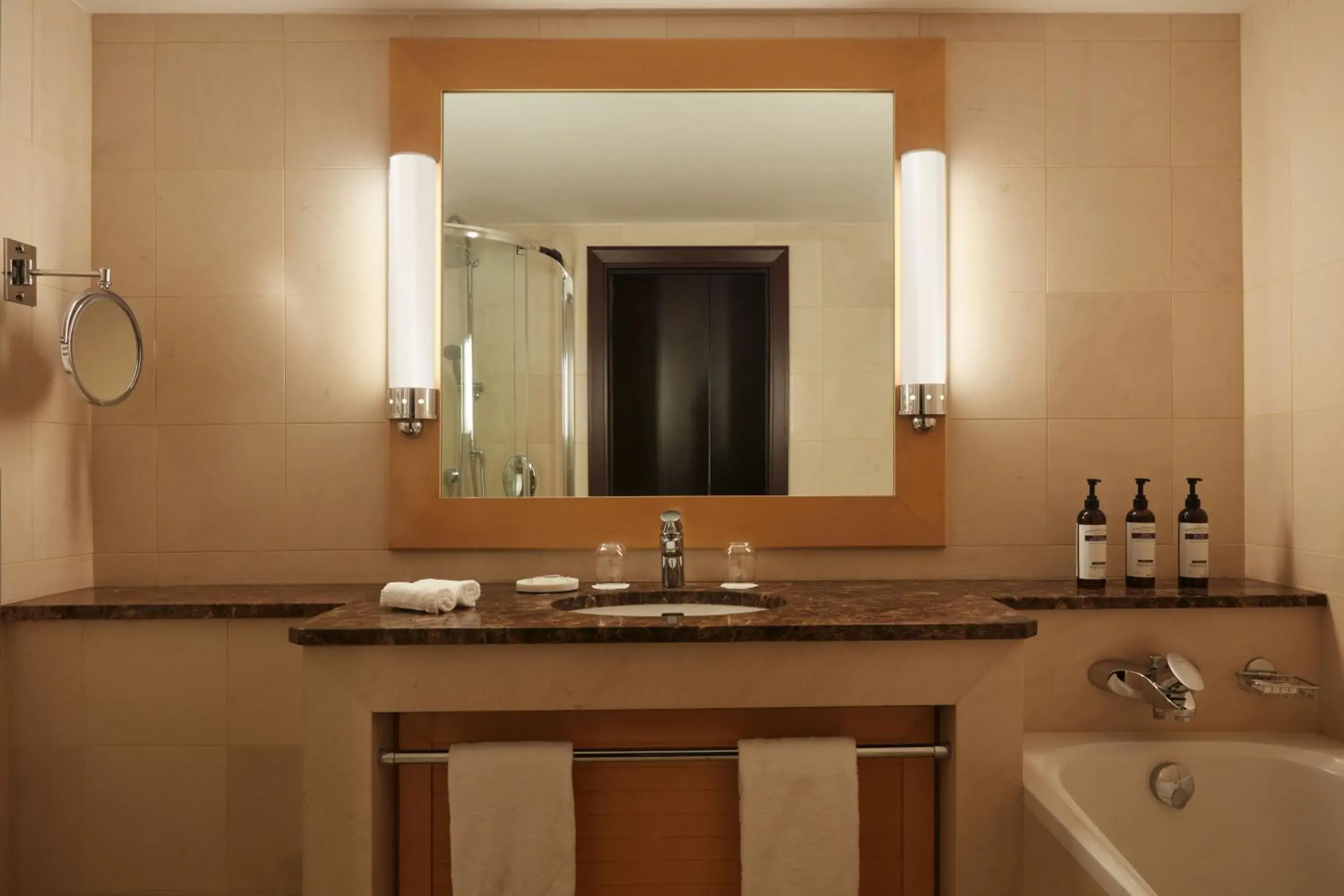 Twin Room with Mountain View in Hyatt Regency Nice Palais de la Méditerranée Twin Room with Mountain View in Hyatt Regency Nice Palais de la Méditerranée