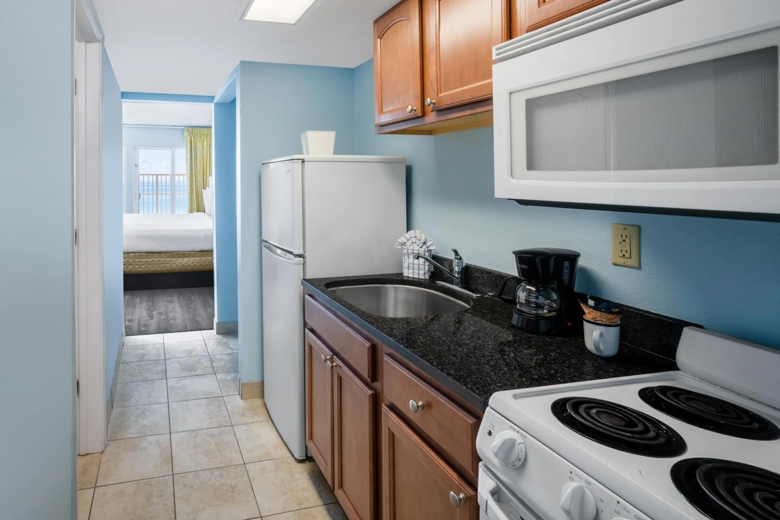 kitchen in Palette Resort Myrtle Beach