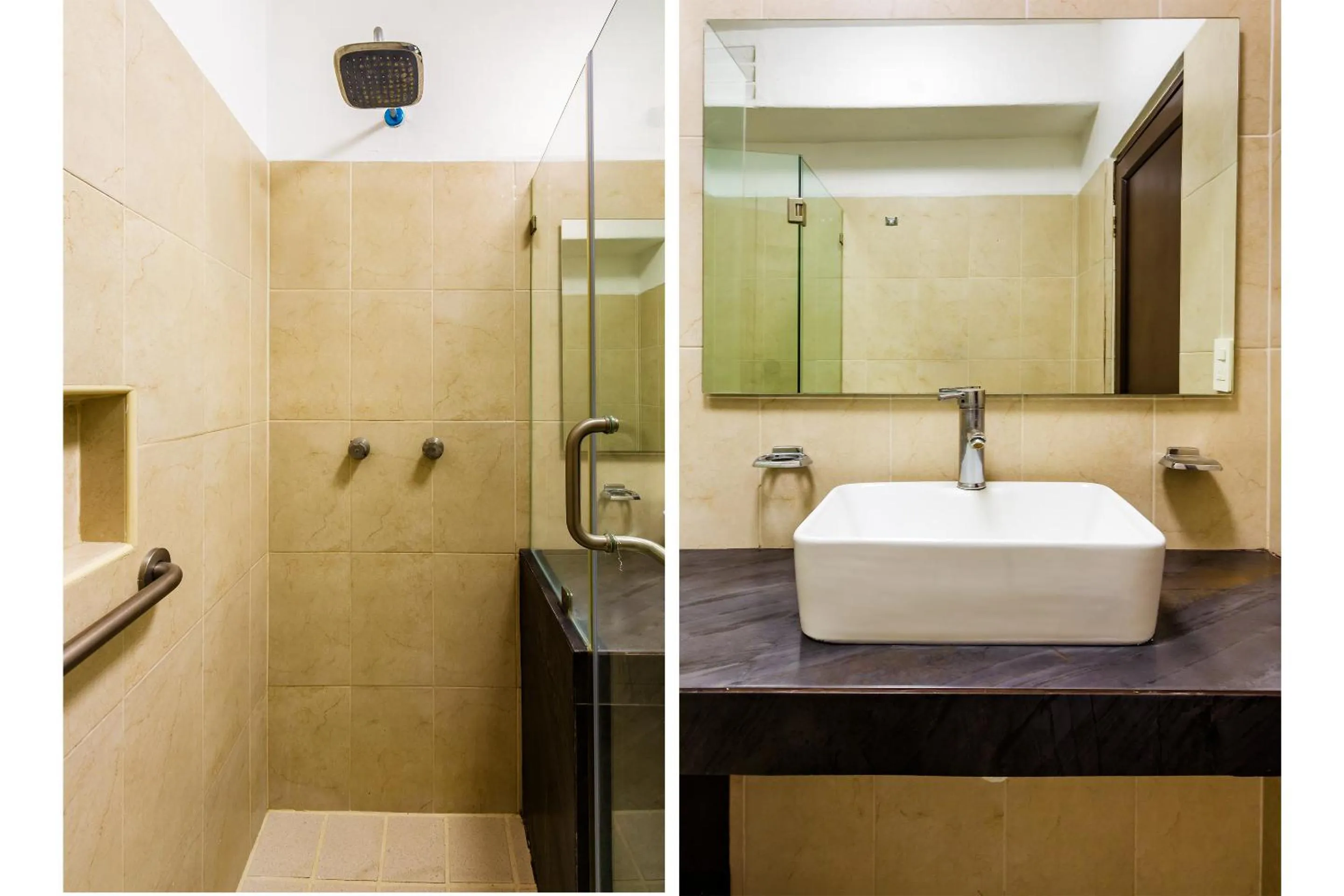 Bathroom in OYO Hotel Del Parque