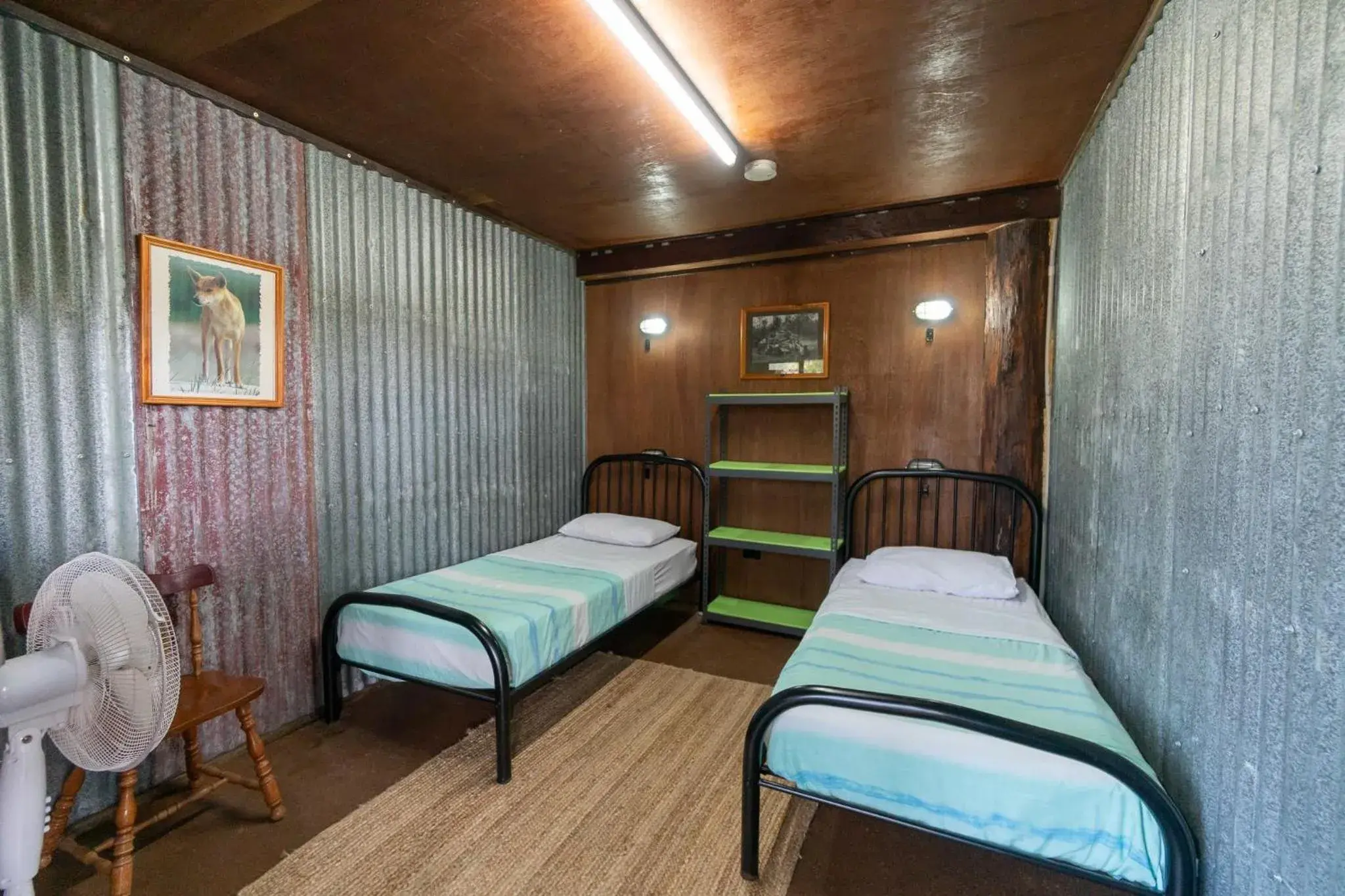 Budget Twin Room in Woolshed Eco Lodge Budget Twin Room in Woolshed Eco Lodge