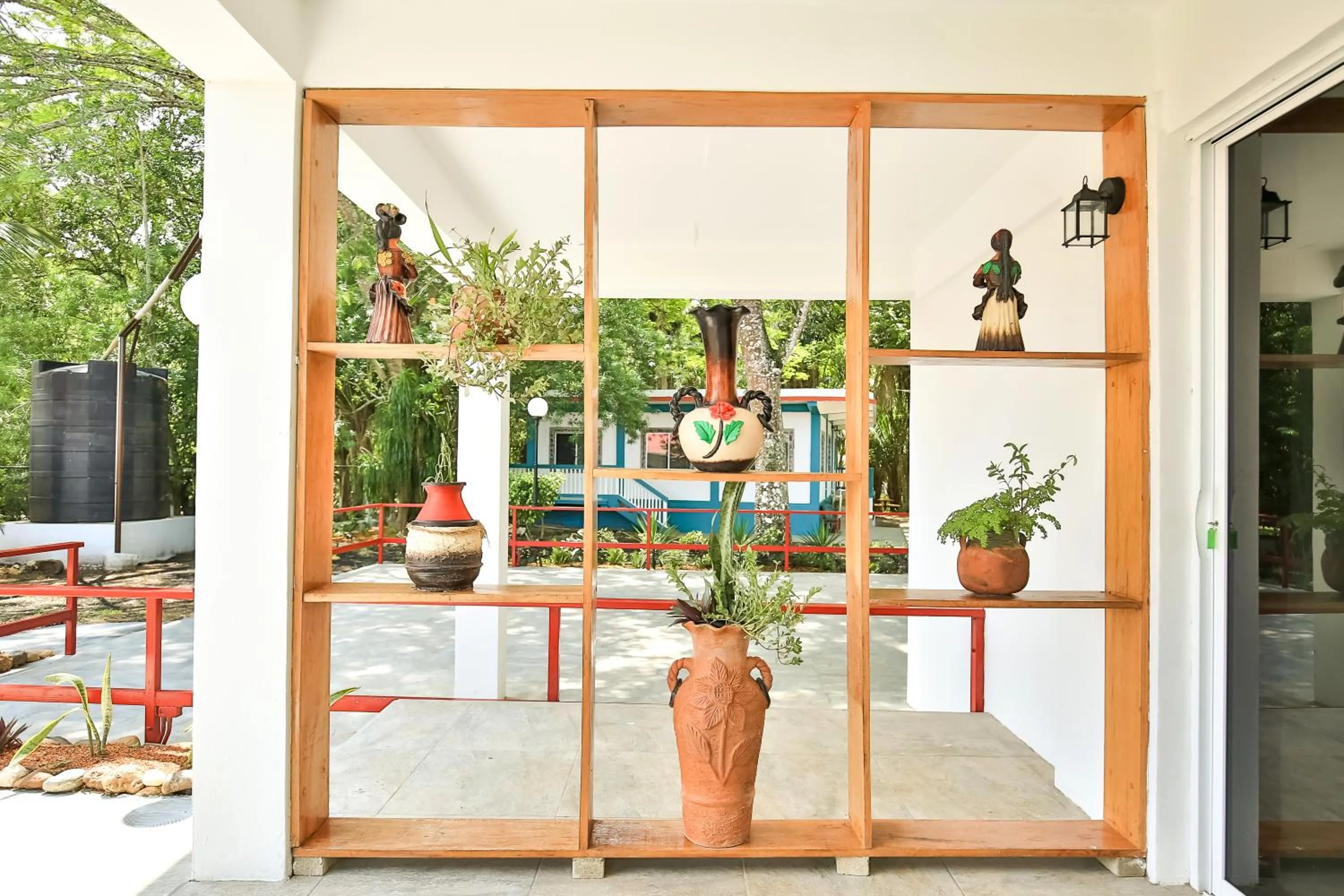 Falling Leaves Lodge