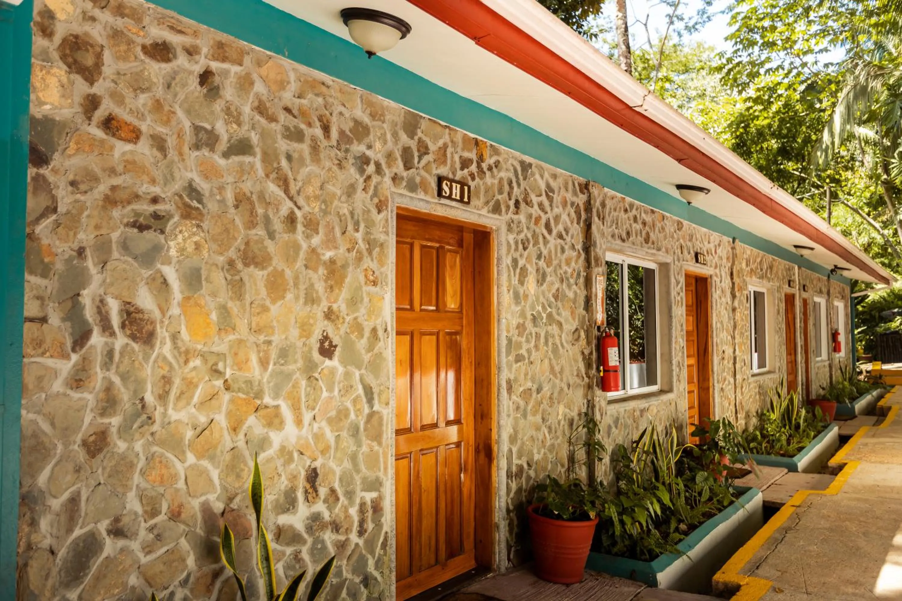 Falling Leaves Lodge