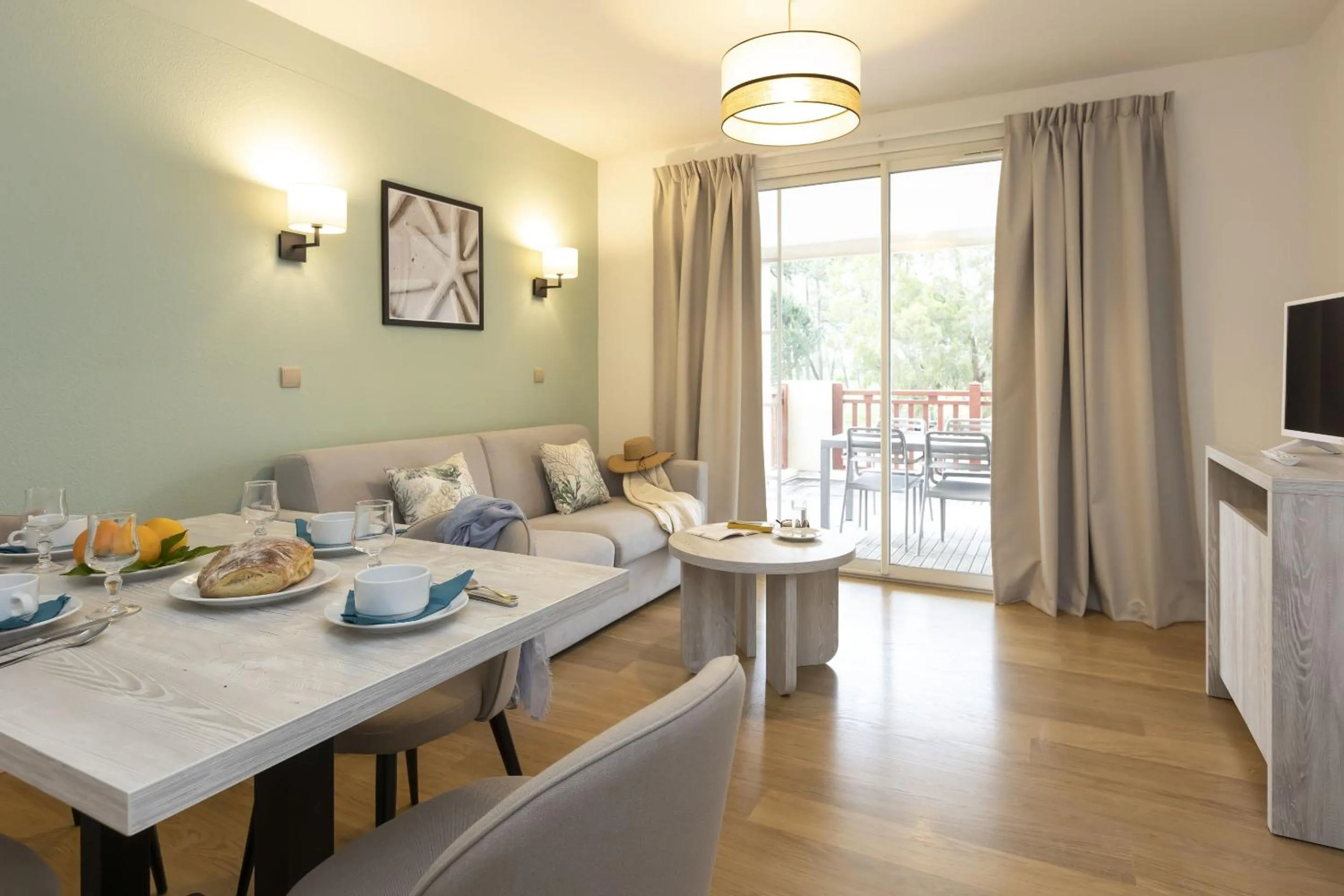 Seating area in Résidence Odalys Les Greens du Bassin