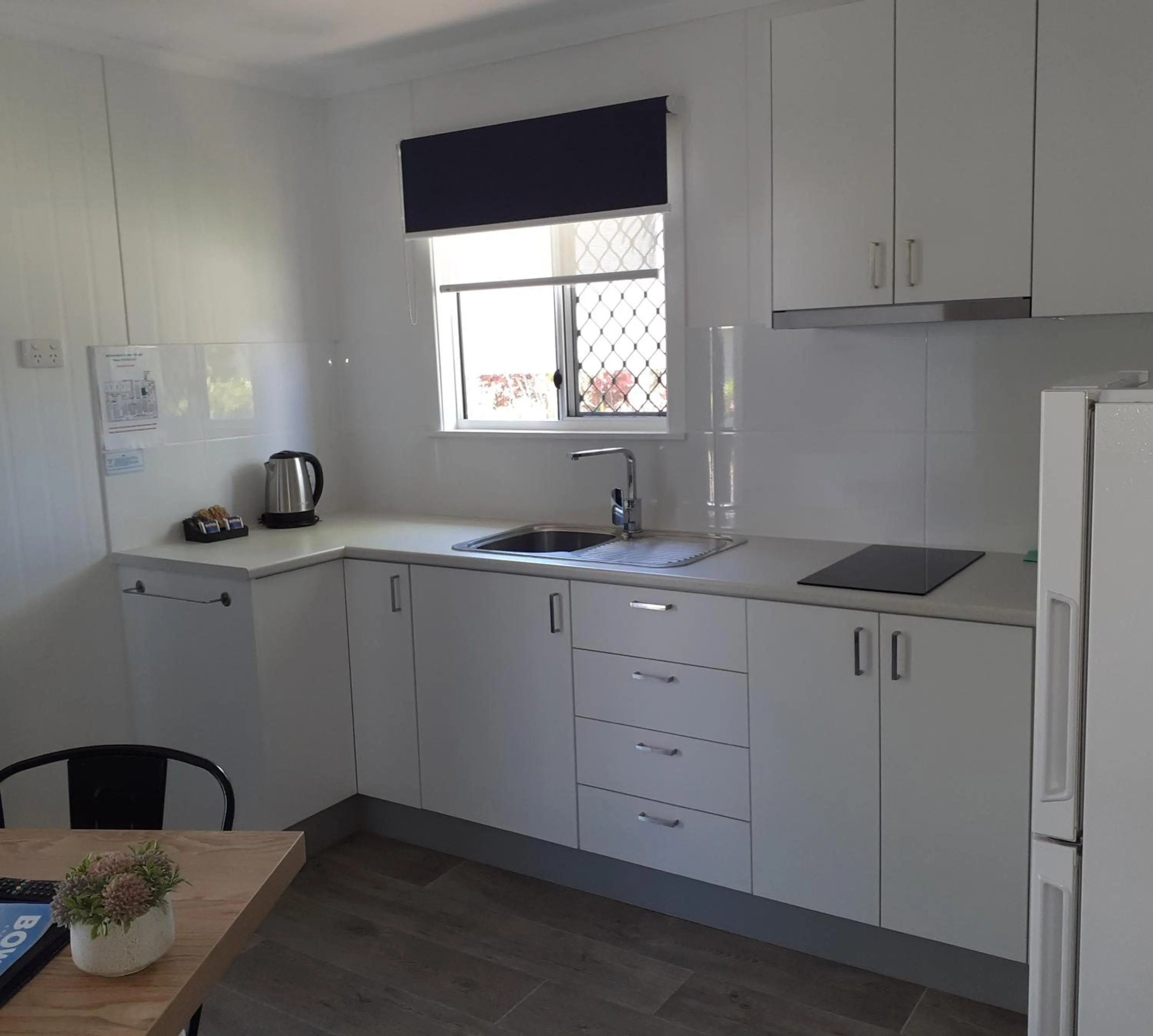 Kitchen or kitchenette in Queens Beach Tourist Village