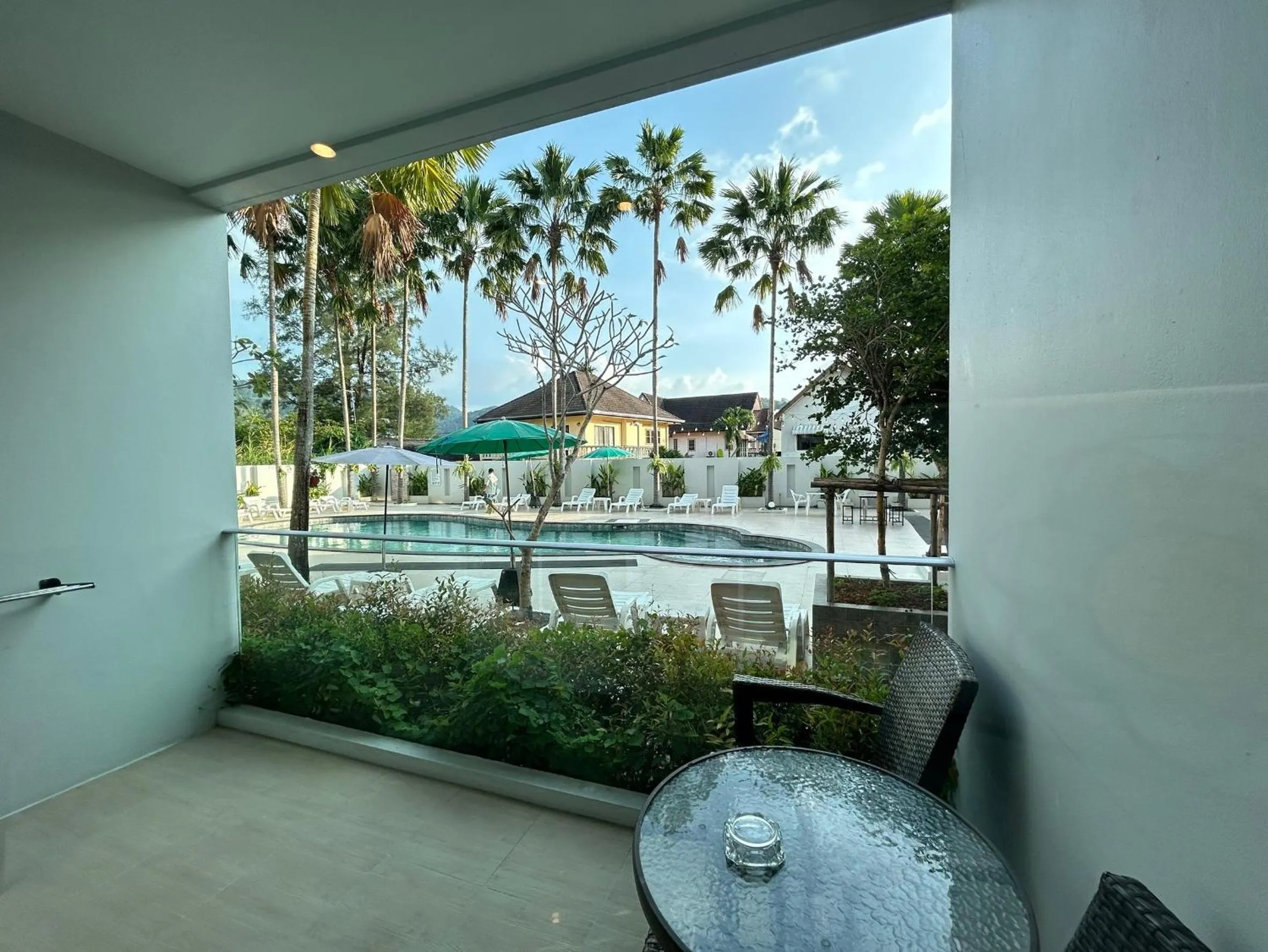 Day in Clear House Resort - SHA Extra Plus