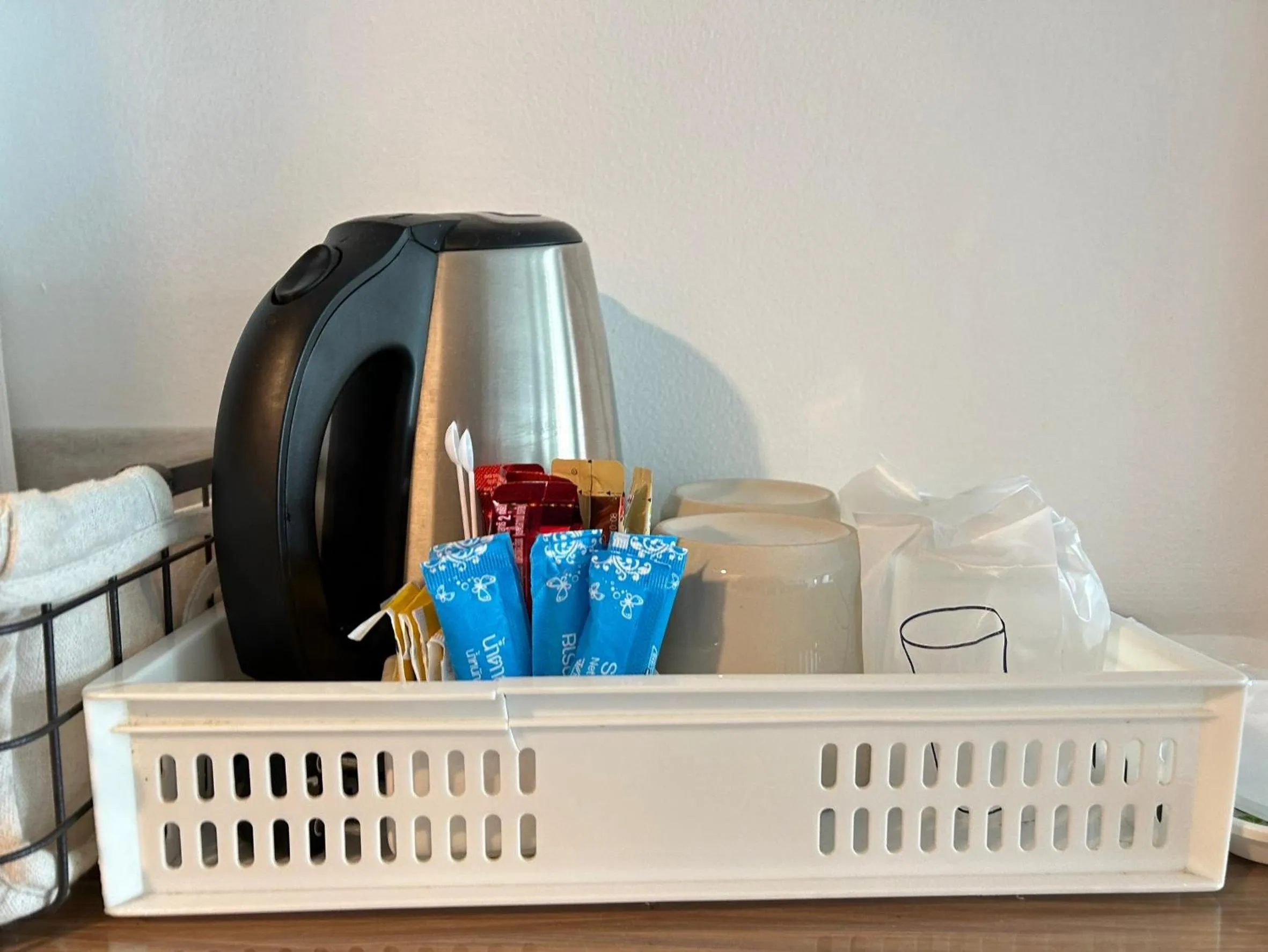 Coffee/tea facilities in Clear House Resort - SHA Extra Plus