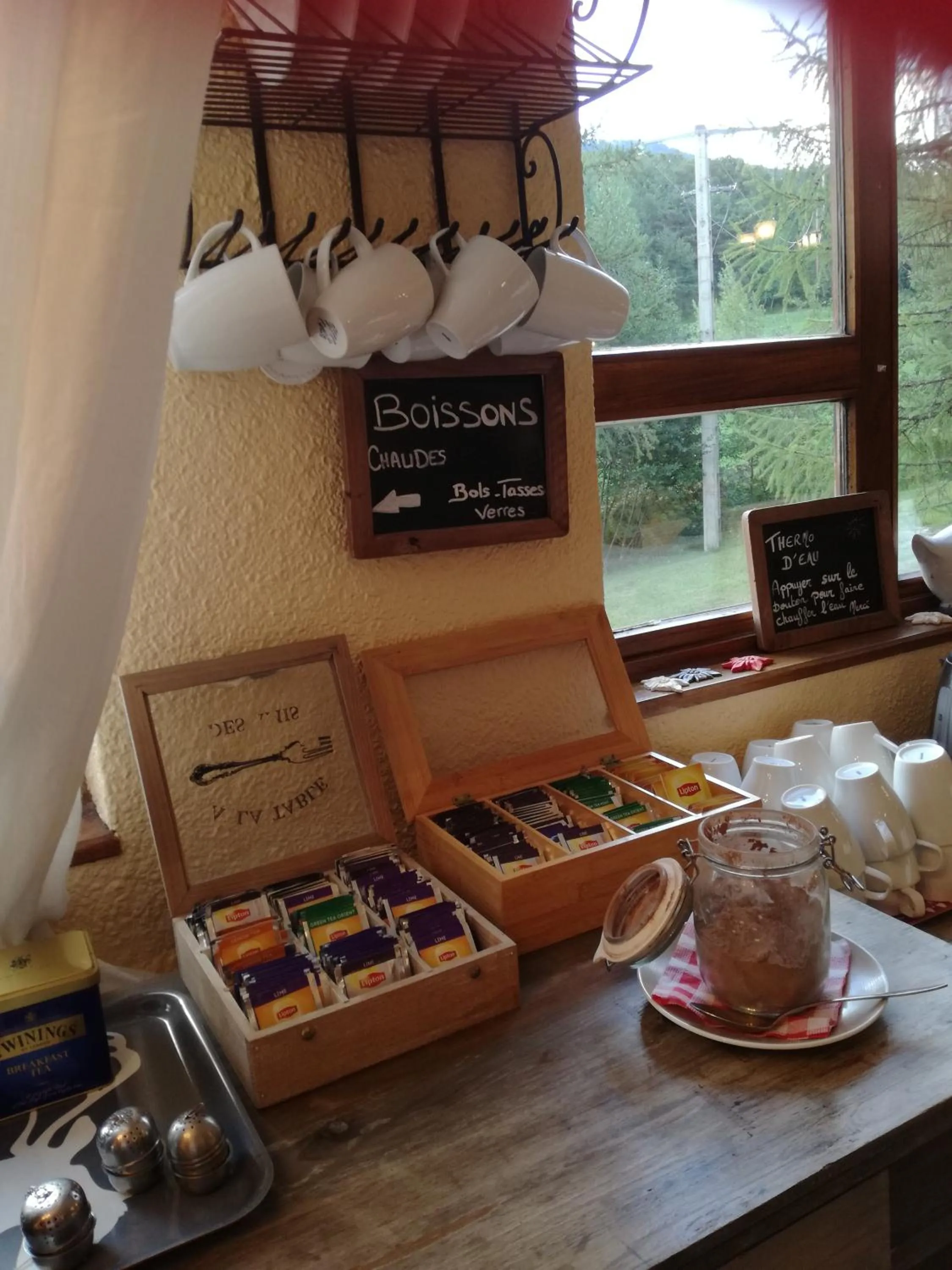 Breakfast in Domaine de l'Adoux