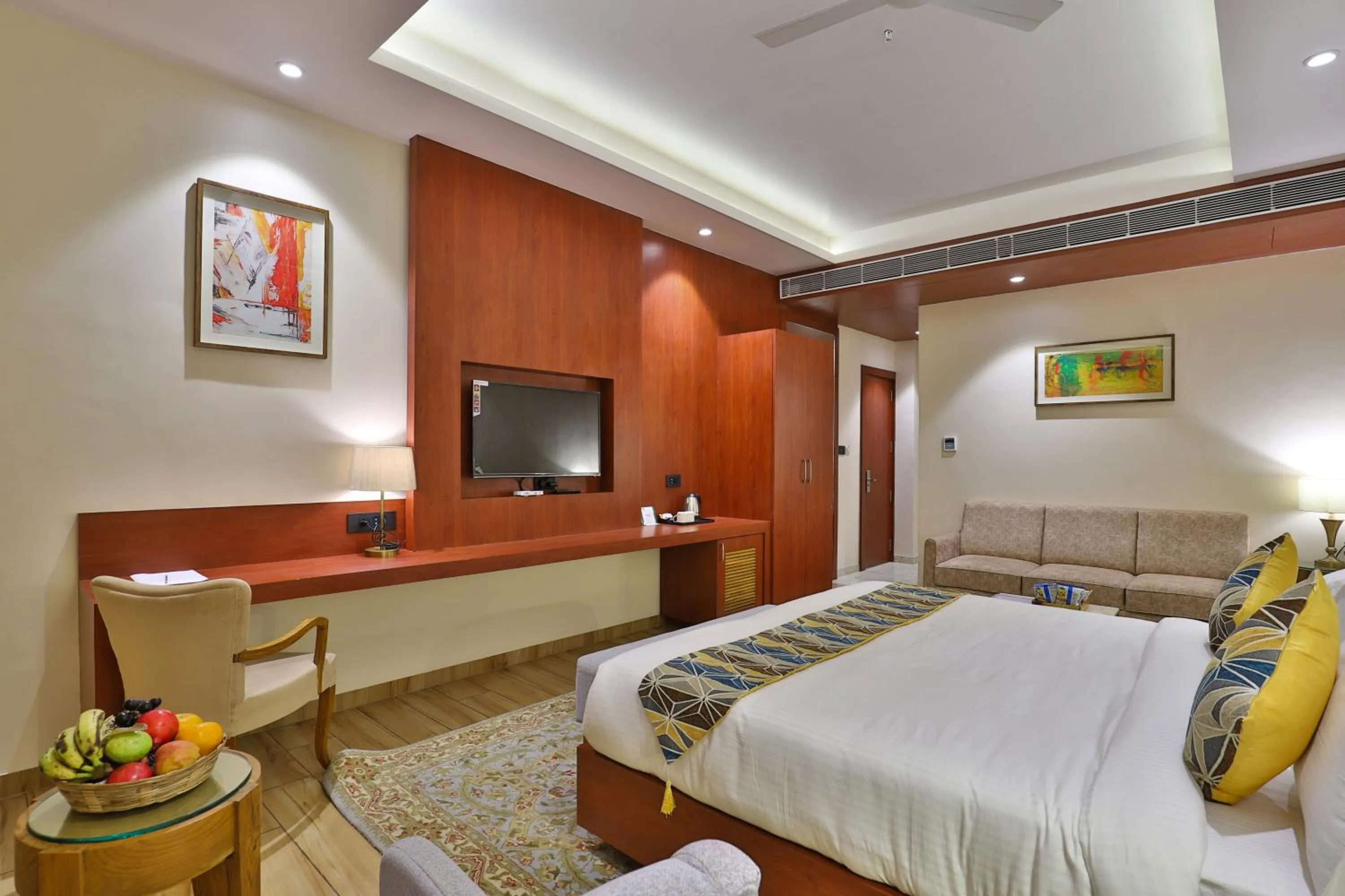 TV and multimedia, Bed in The Square Somnath