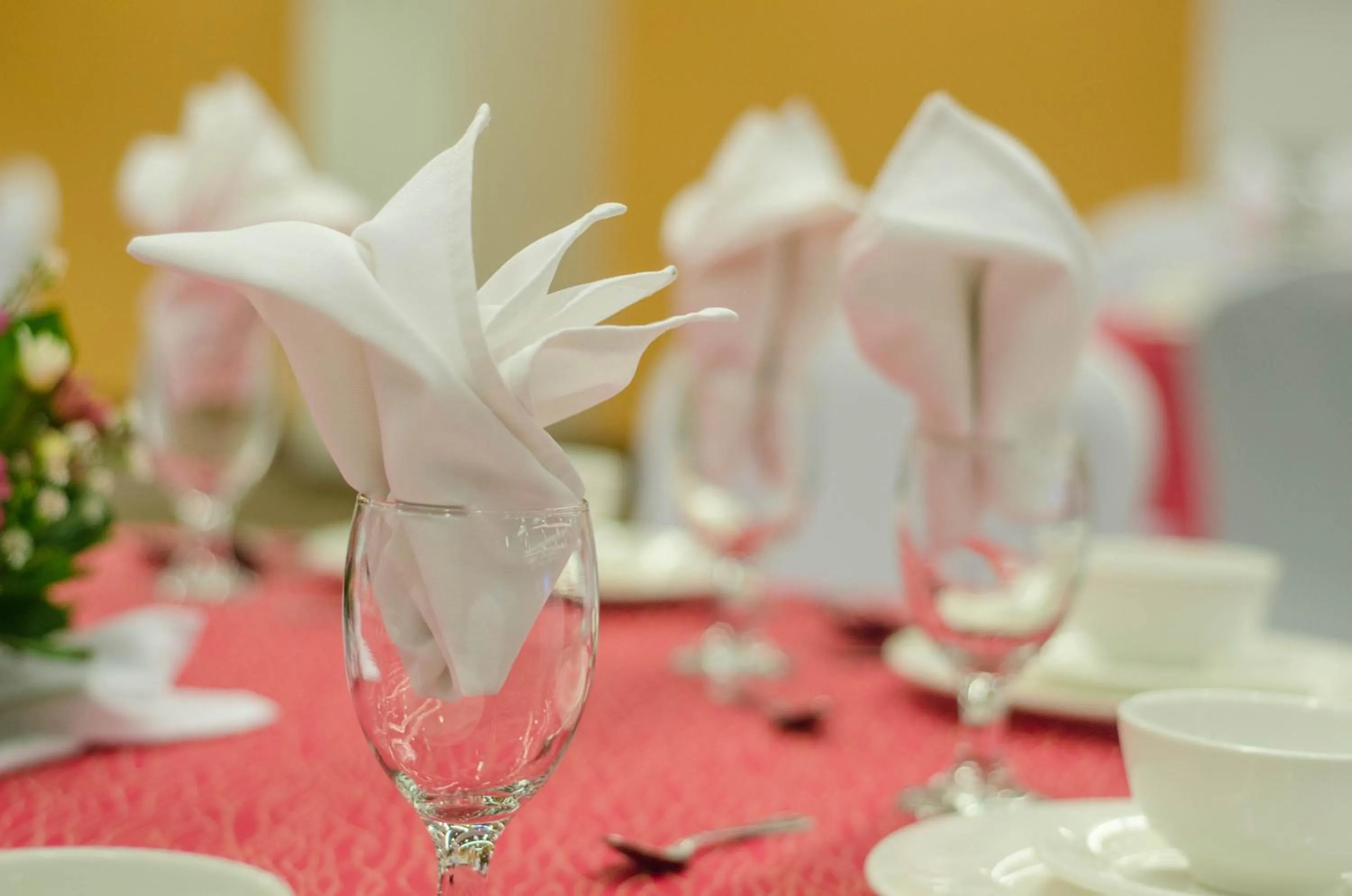 Restaurant/places to eat in Fersal Hotel - Puerto Princesa