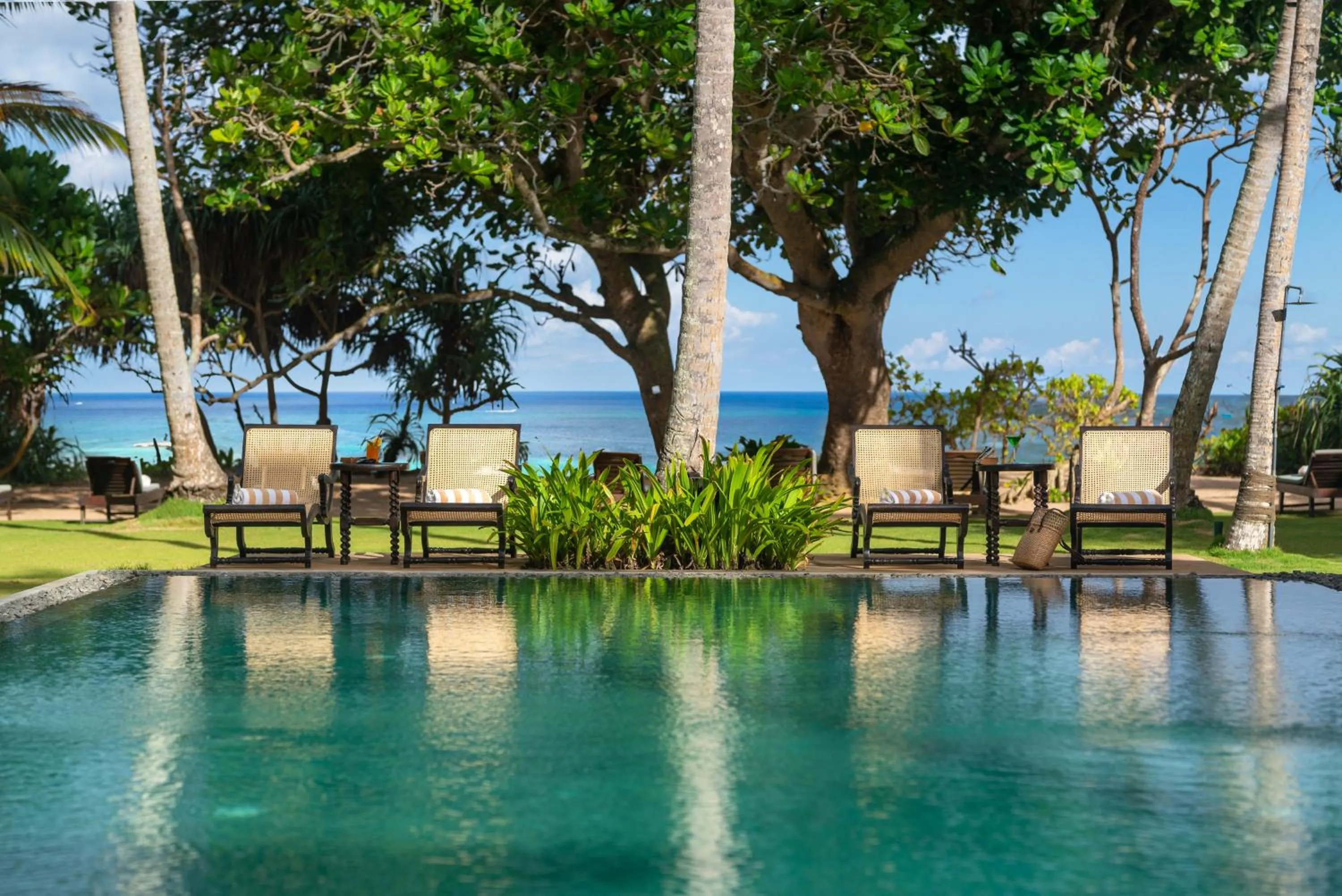 Sea view in Sundara by Mosvold