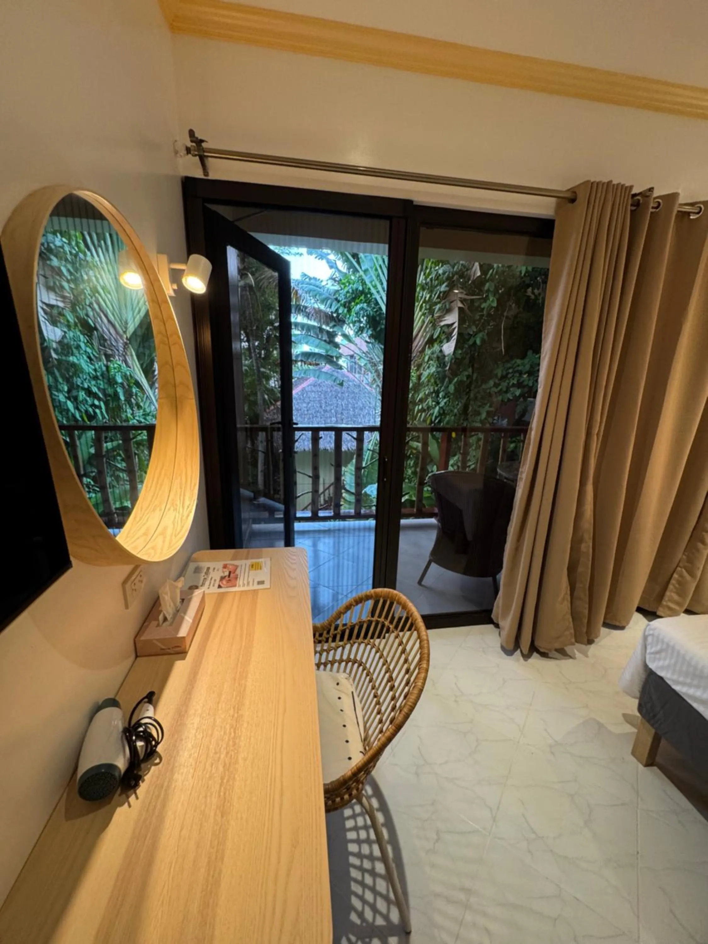 Bed in Alona Vida Beach Resort