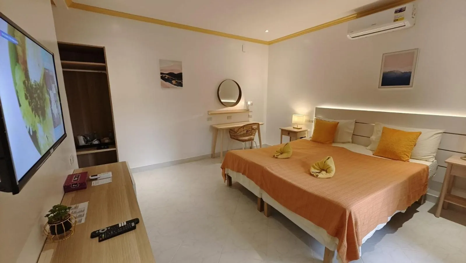 Bed in Alona Vida Beach Resort