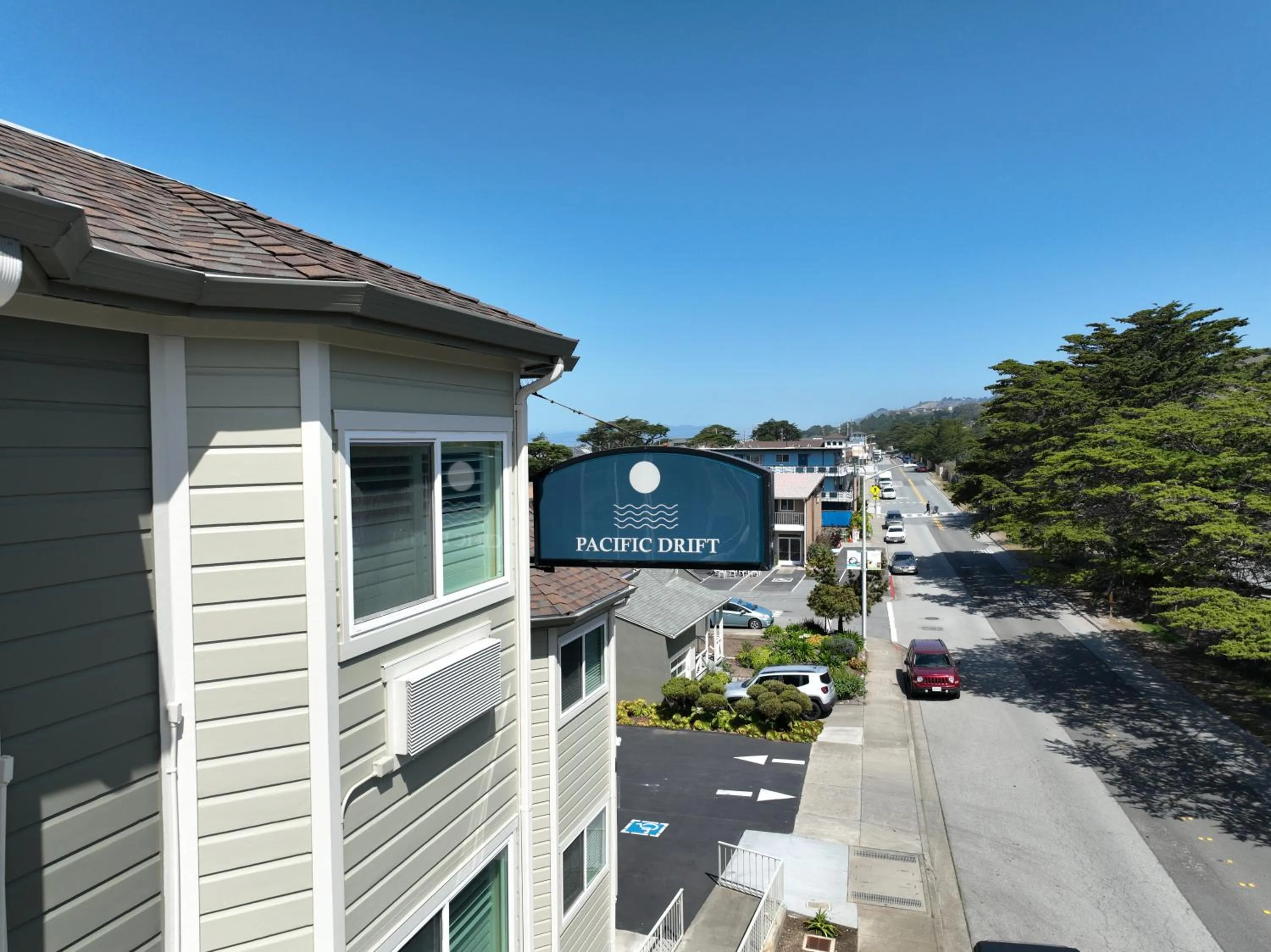 Property building in PACIFIC DRIFT San Francisco Pacifica