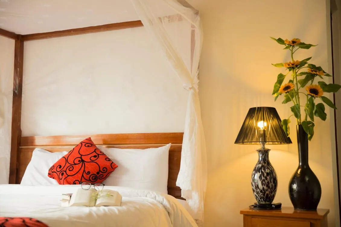 Bed in Phong Nha Lake House Resort