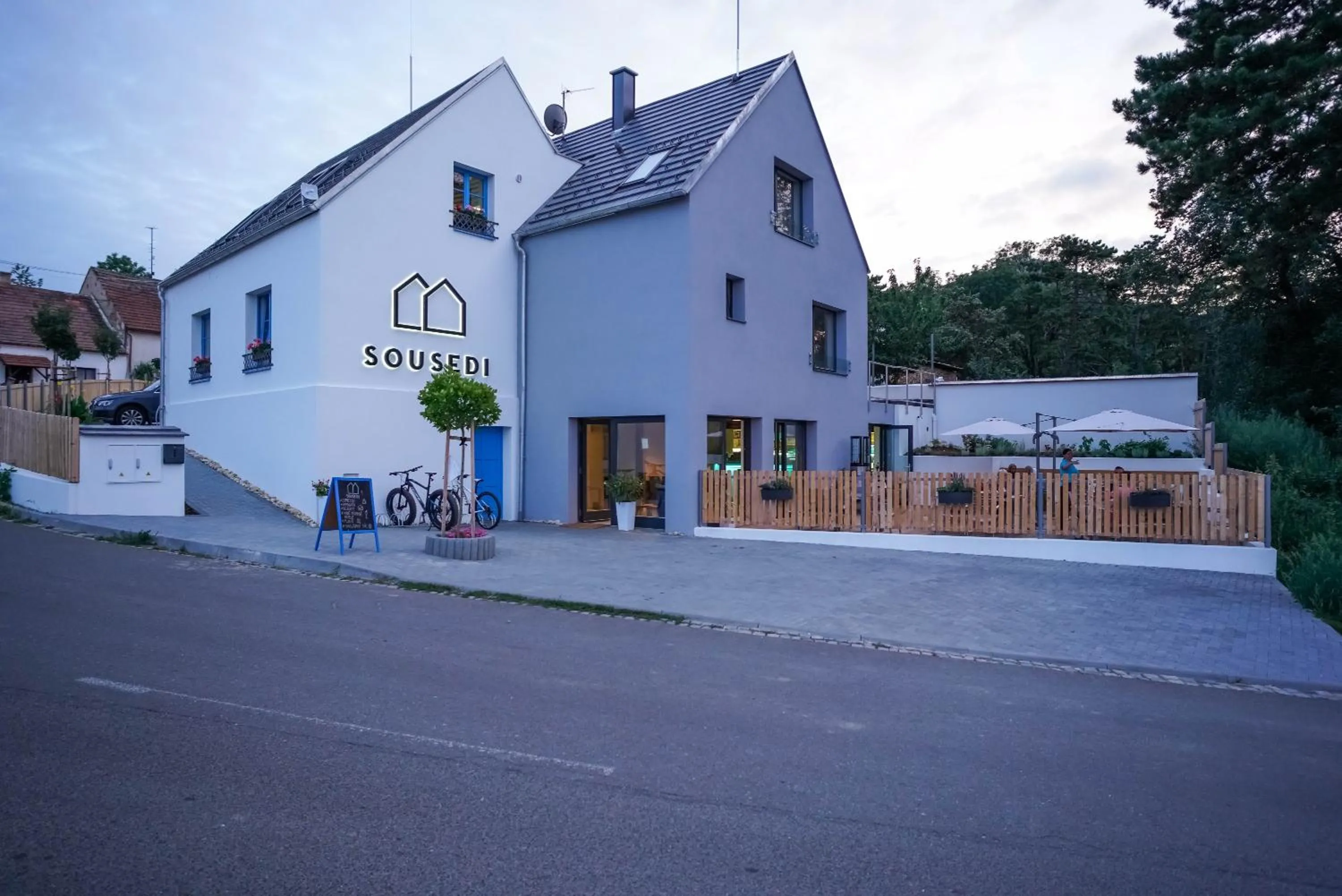 Property building in Sousedi Pavlov