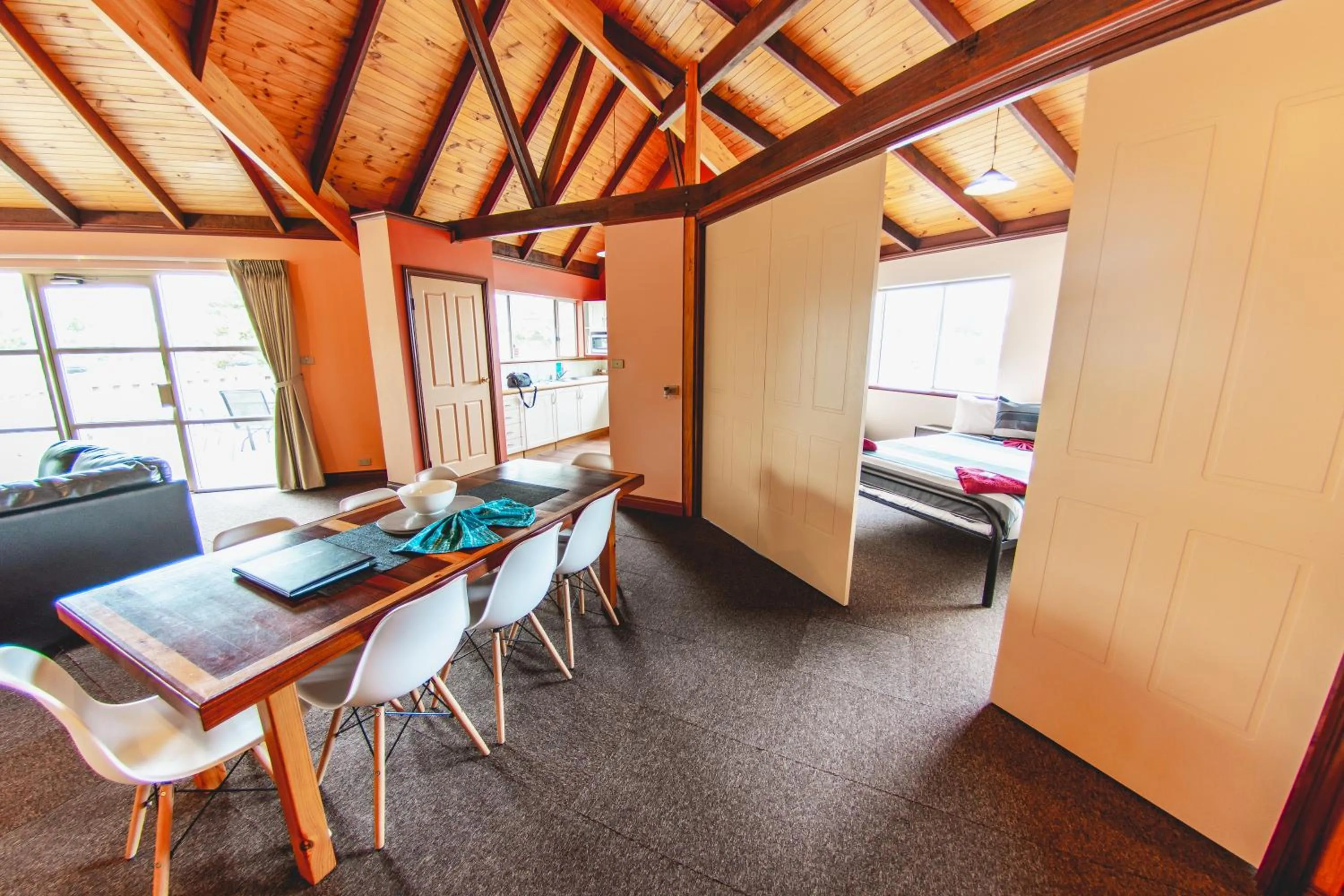 Bed in Esperance Foreshore Apartments