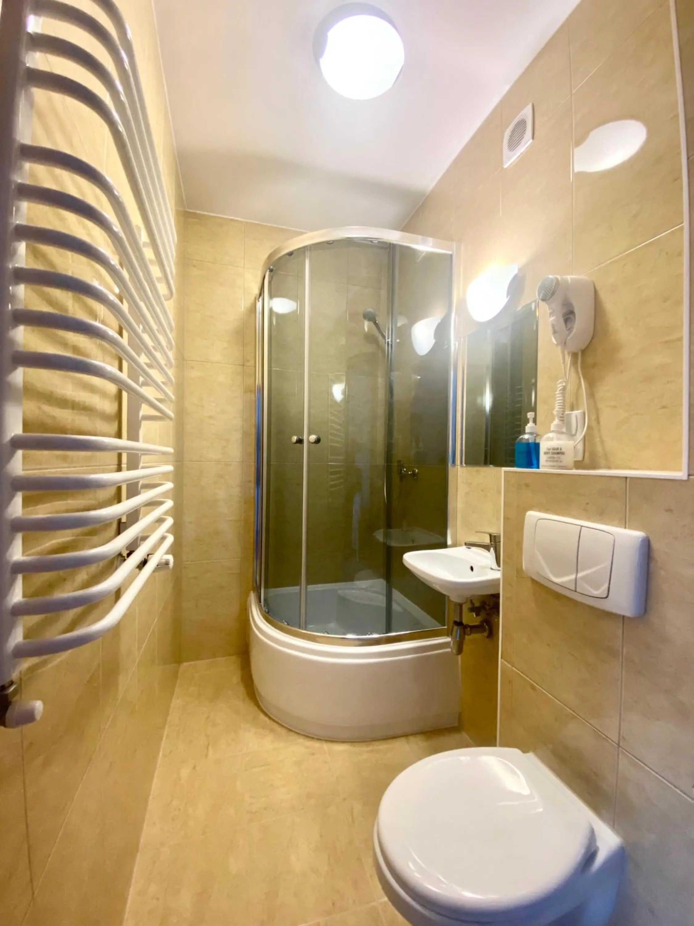 Bathroom in Gajówka&Vita Pokoje Gościnne