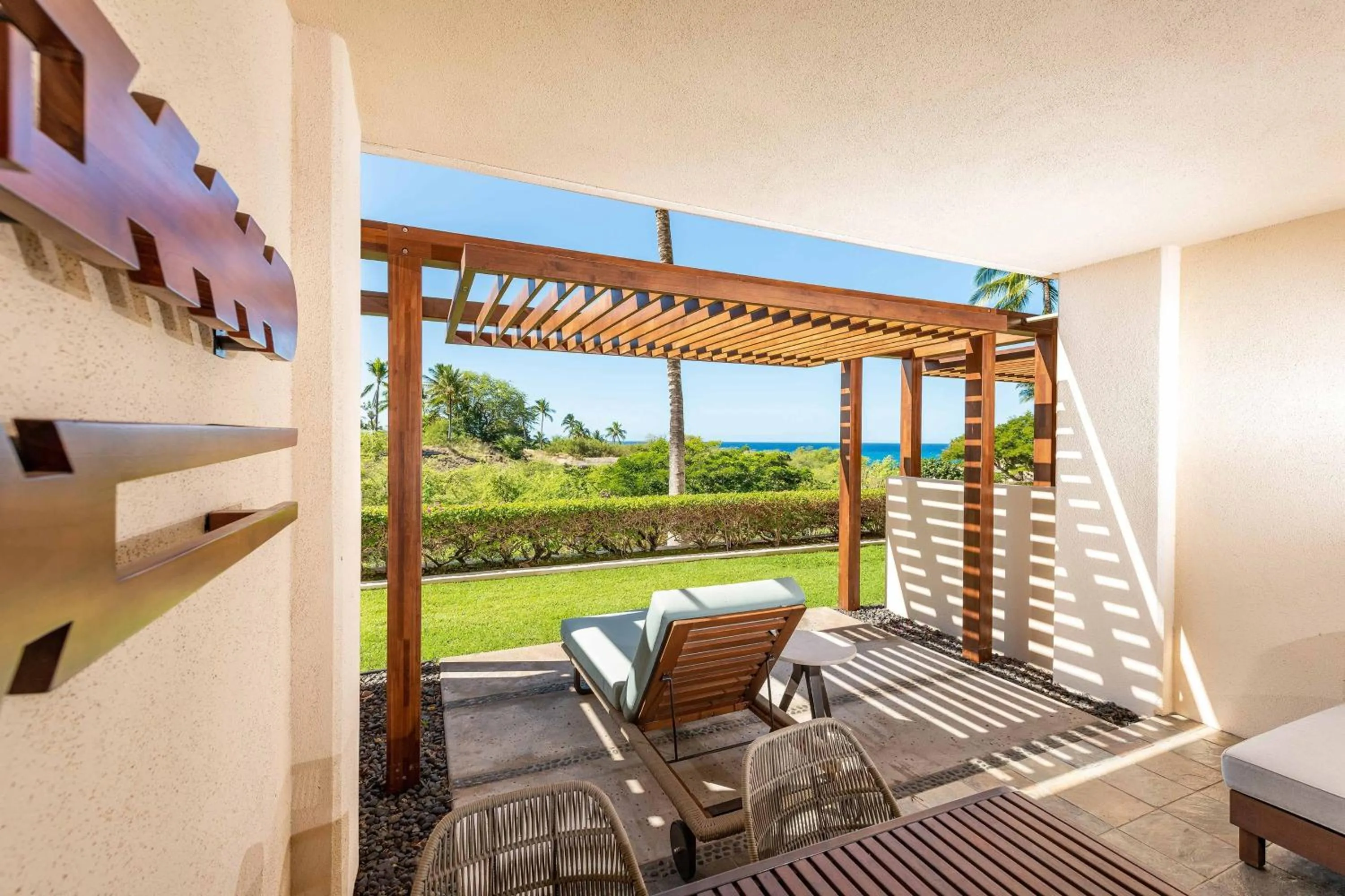 Photo of the whole room in The Westin Hapuna Beach Resort