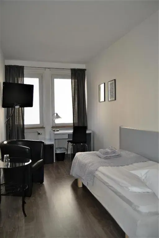 Single Room in Green Door Hotel Single Room in Green Door Hotel